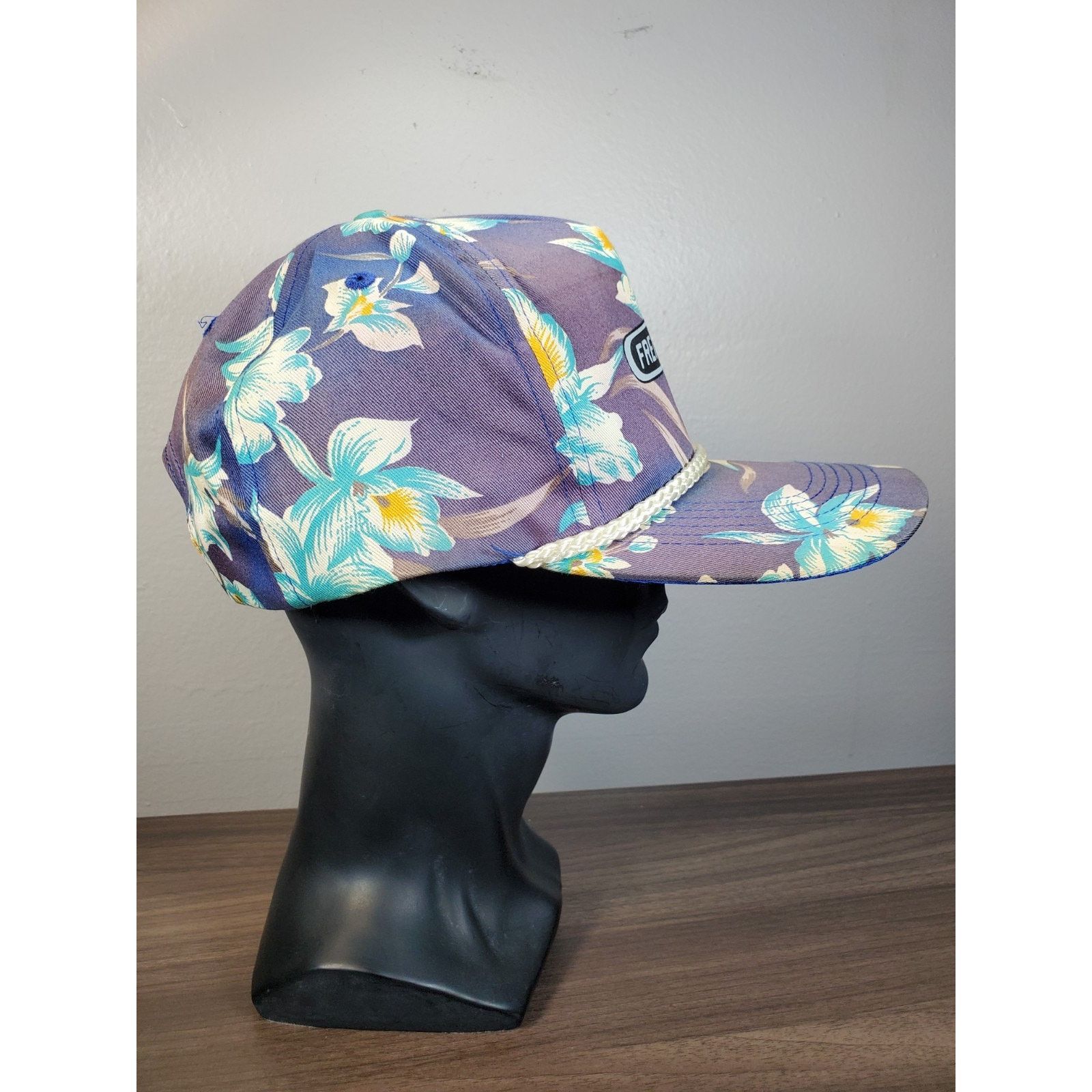 Vintage FREIGHTLINER Trucks Floral Trucker Hat Snapback Cap Purple Size ONE SIZE - 5 Thumbnail