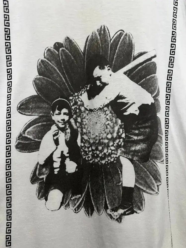 Yohji Yamamoto Yohji Yamamoto 96SS flowers & teenager long sleeves tee-250 Size US M / EU 48-50 / 2 - 2 Thumbnail