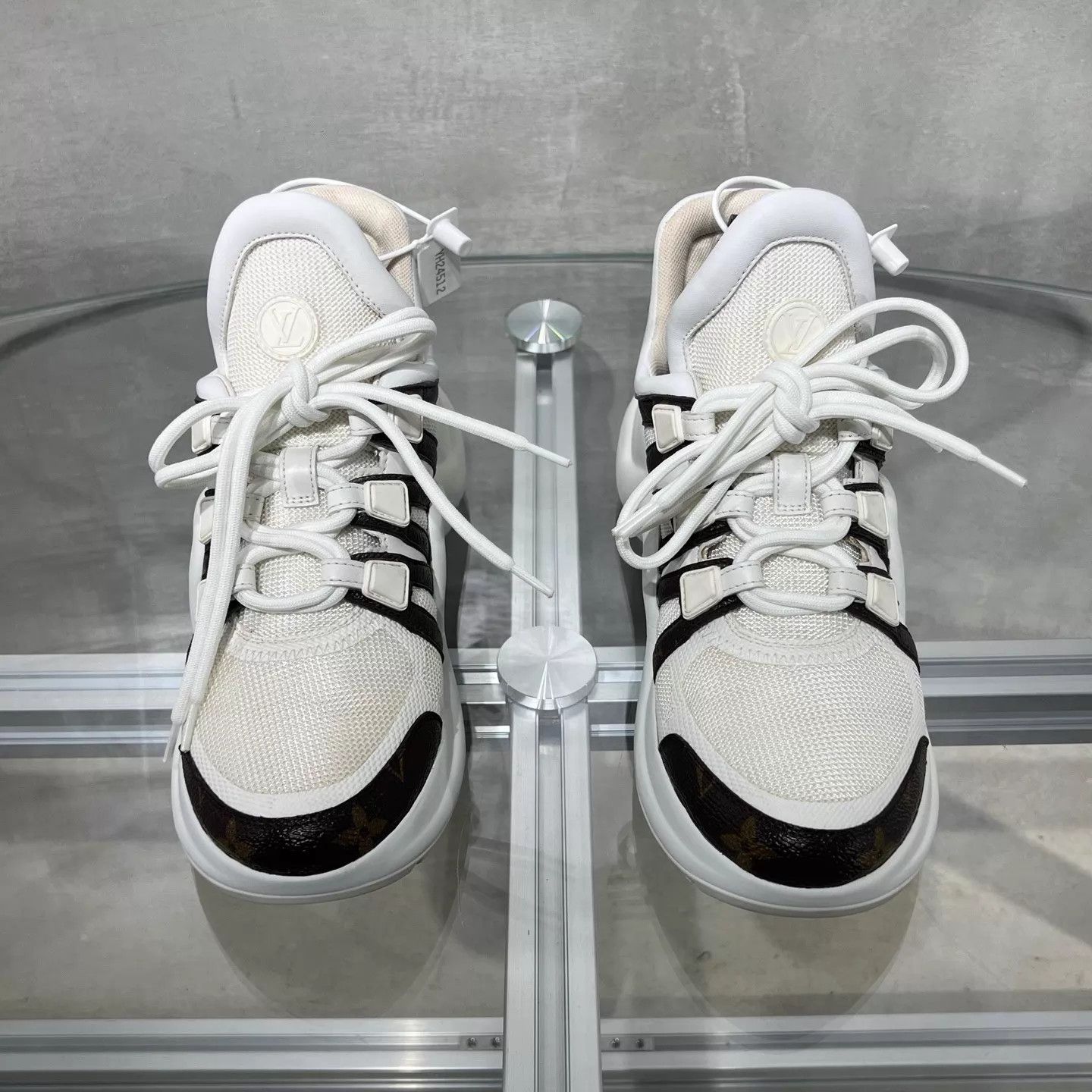 Louis Vuitton LV Archlight wb monogram dad shoes UK2.5/36.5 Size US 6 / IT 36 - 1 Thumbnail