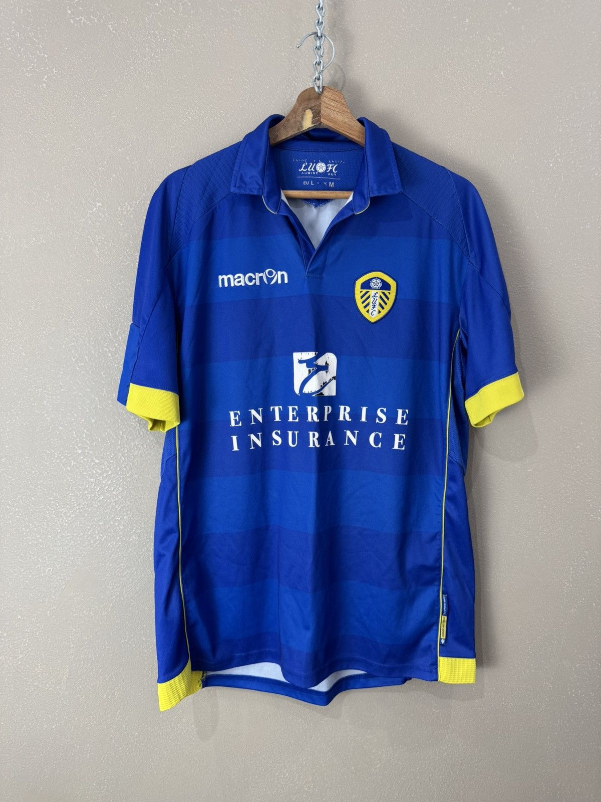 Macron Macron Leeds United FC Soccer Jersey Football Polo Size US L / EU 52-54 / 3 - 1 Thumbnail