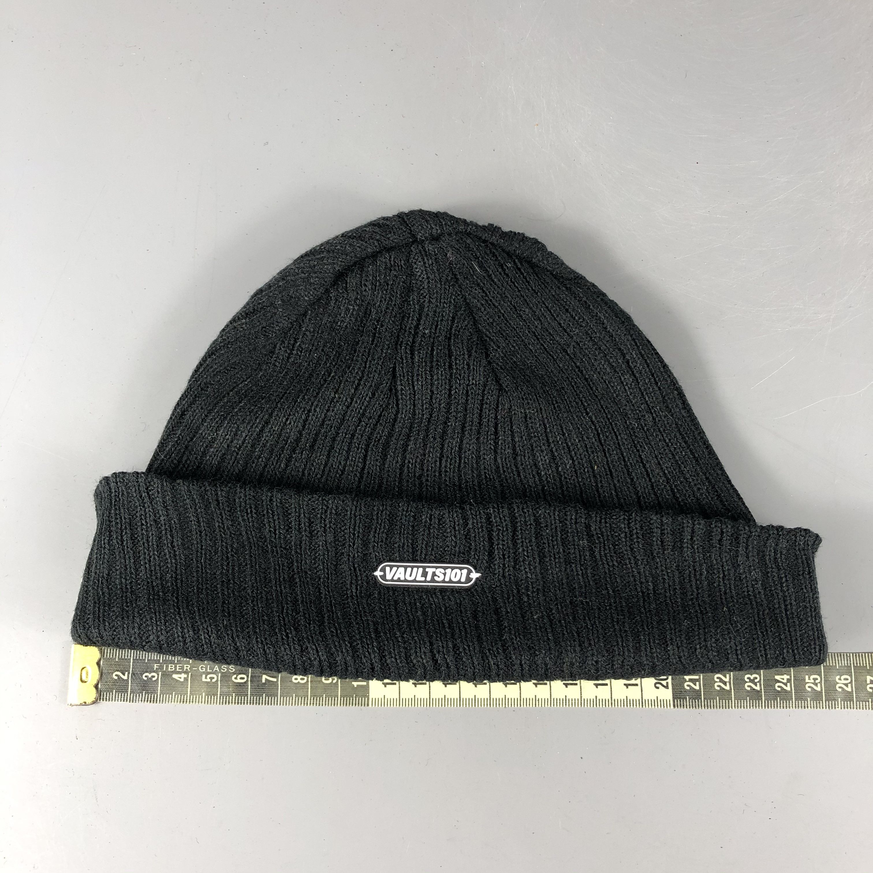 Vintage Vaults101 Black Beanie Snow Hat Snow Cap -D844 Size ONE SIZE - 3 Thumbnail