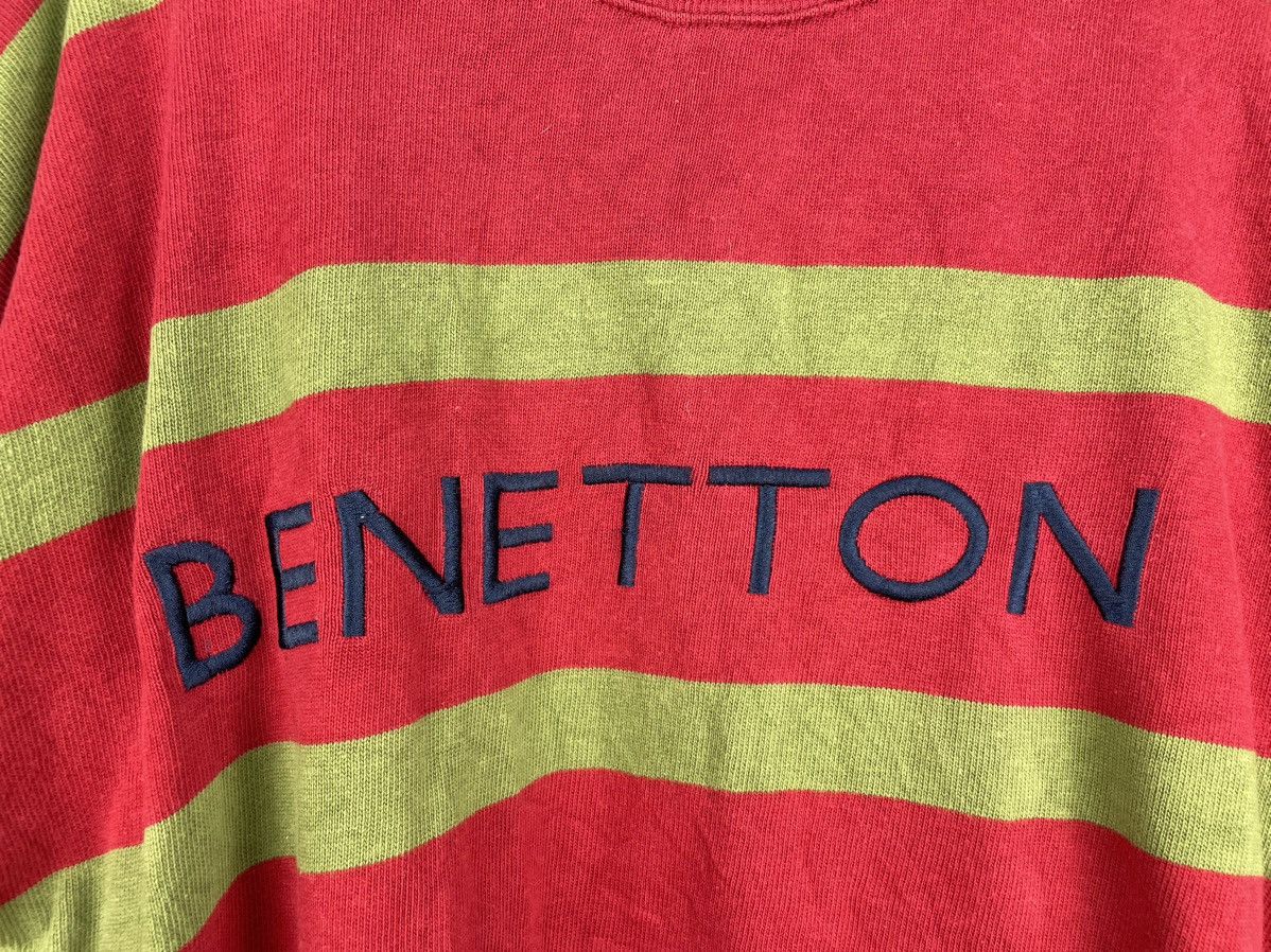 United Colors Of Benetton Vtg 90s United Colors Of Benetton embroidery logo sweatshirt Size US M / EU 48-50 / 2 - 4 Thumbnail