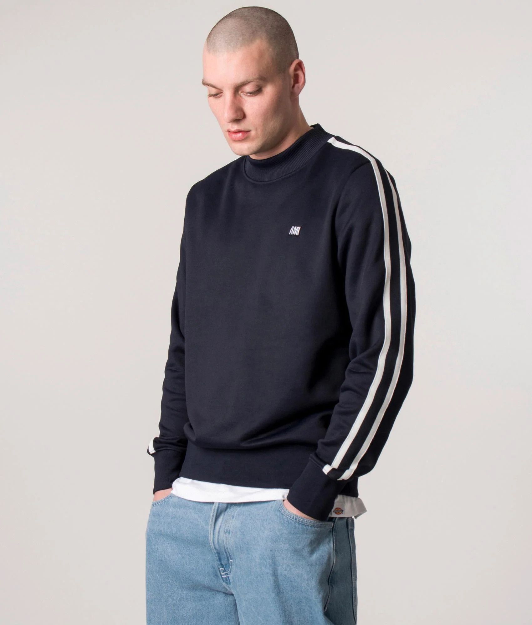 AMI AMI Paris navy blue regular fit twin stripe sweatshirt XL Size US XL / EU 56 / 4 - 2 Thumbnail