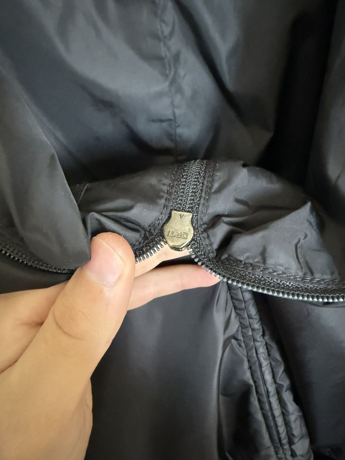 Prada Prada SGV810 Vintage Nylon Zip Jacket – Black Size US XL / EU 56 / 4 - 7 Thumbnail