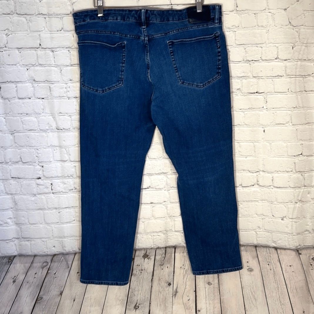 Bonobos Bonobos Jeans Mens Slim Fit Jeans Premium Stretch Medium Wash Denim W38 x L30 Blue Athletic Men's Jeans Slim Fit W38 L30 Regular 38 x 30 Blue Size US 38 / EU 54 - 6 Thumbnail