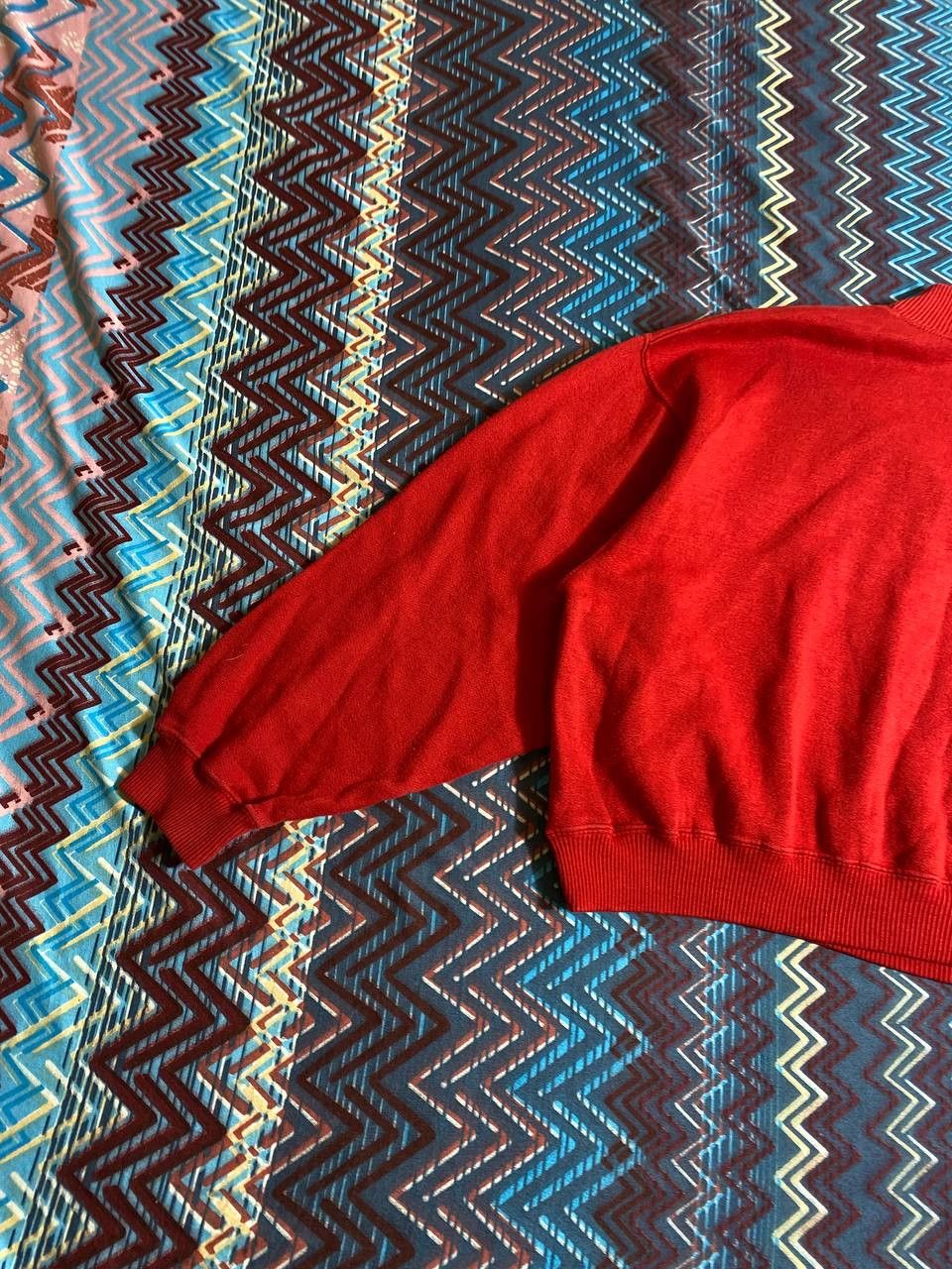 Vintage Y2K streetwear ACCOLADE red Vintage big print Sweaters Size US XS / EU 42 / 0 - 13 Thumbnail