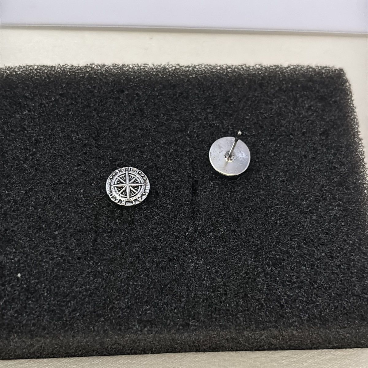 Other 9mm Vintage Six Point Star Stud Earrings for Men Women Size ONE SIZE - 2 Thumbnail