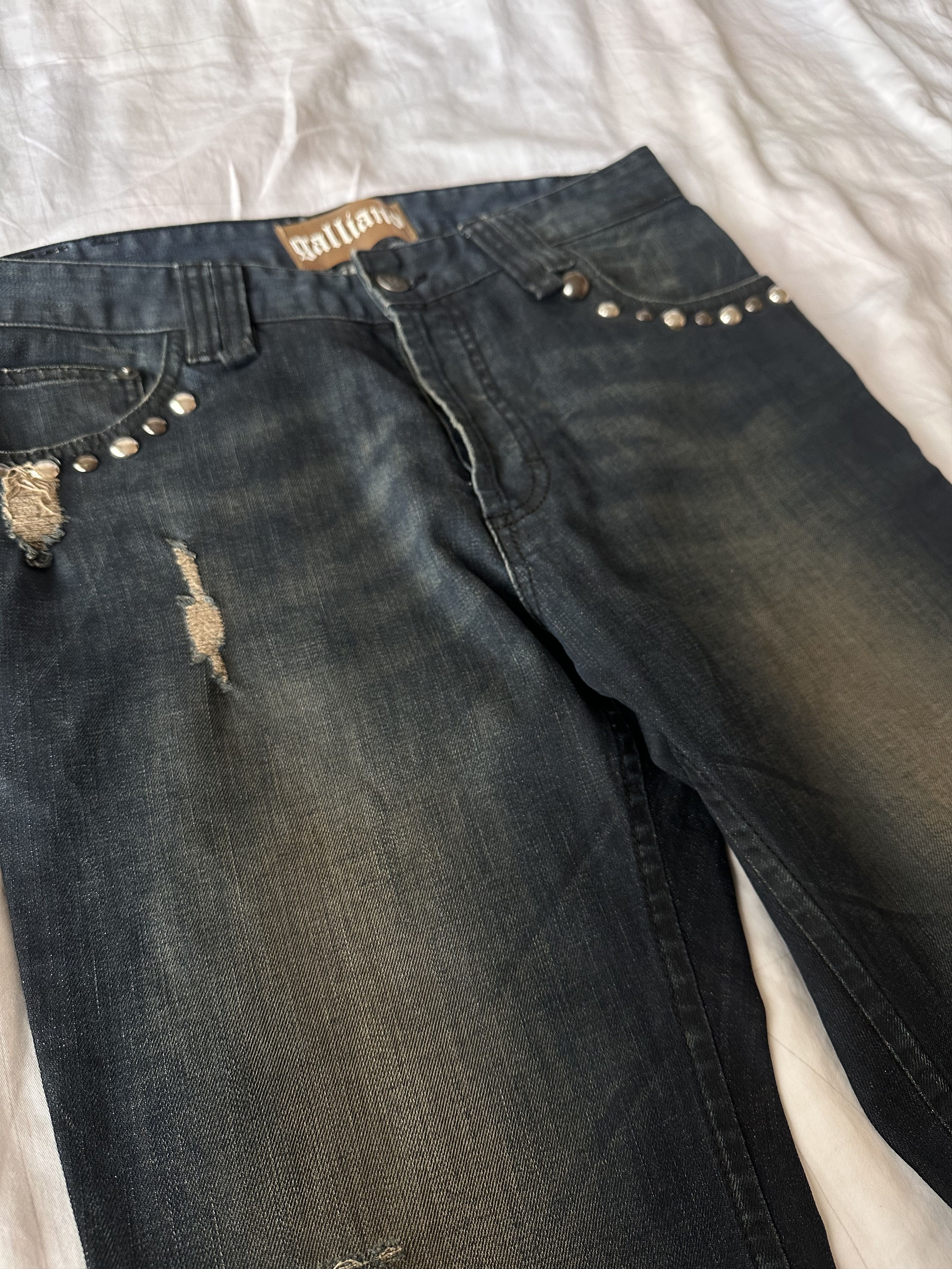 John Galliano Galliano Dark Navy Studded Logo Denim Y2K Size US 30 / EU 46 - 4 Thumbnail