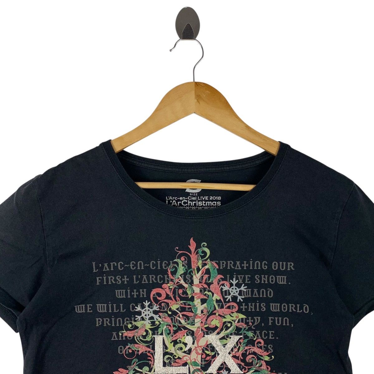 Other L'Arc~en~Ciel "L'ArChristmas" LIVE 2018 Concert Tee Size US S / EU 44-46 / 1 - 2 Thumbnail