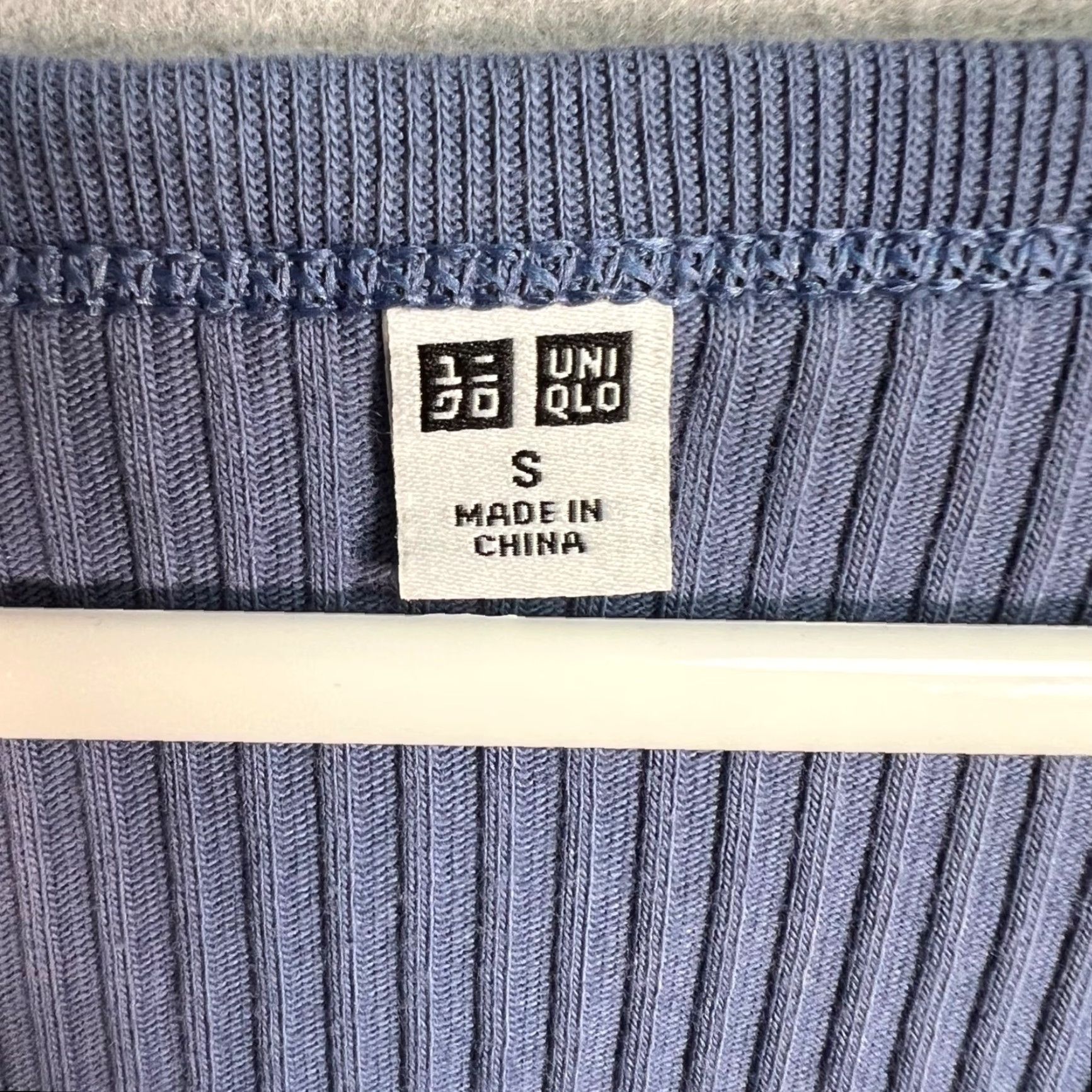 Uniqlo Uniqlo Sweater Cardigan Ribbed Knit Button-Up Small Blue Womens Size S / US 4 / IT 40 - 3 Thumbnail