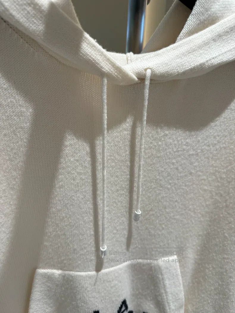 Chanel Chanel Cruise show white cashmere hooded sweater top sweat Size XXS / US 00 / IT 34 - 4 Thumbnail