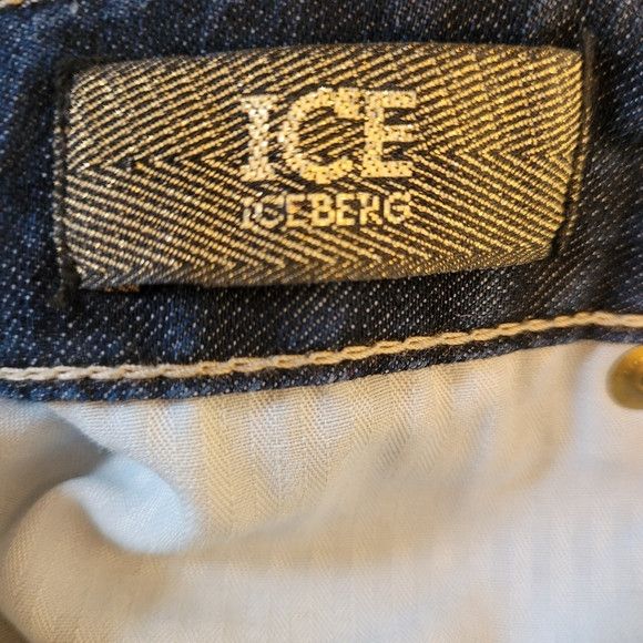 Iceberg Iceberg Gilmar straight jeans embellished label - size 28 Size 28" / US 6 / IT 42 - 7 Thumbnail