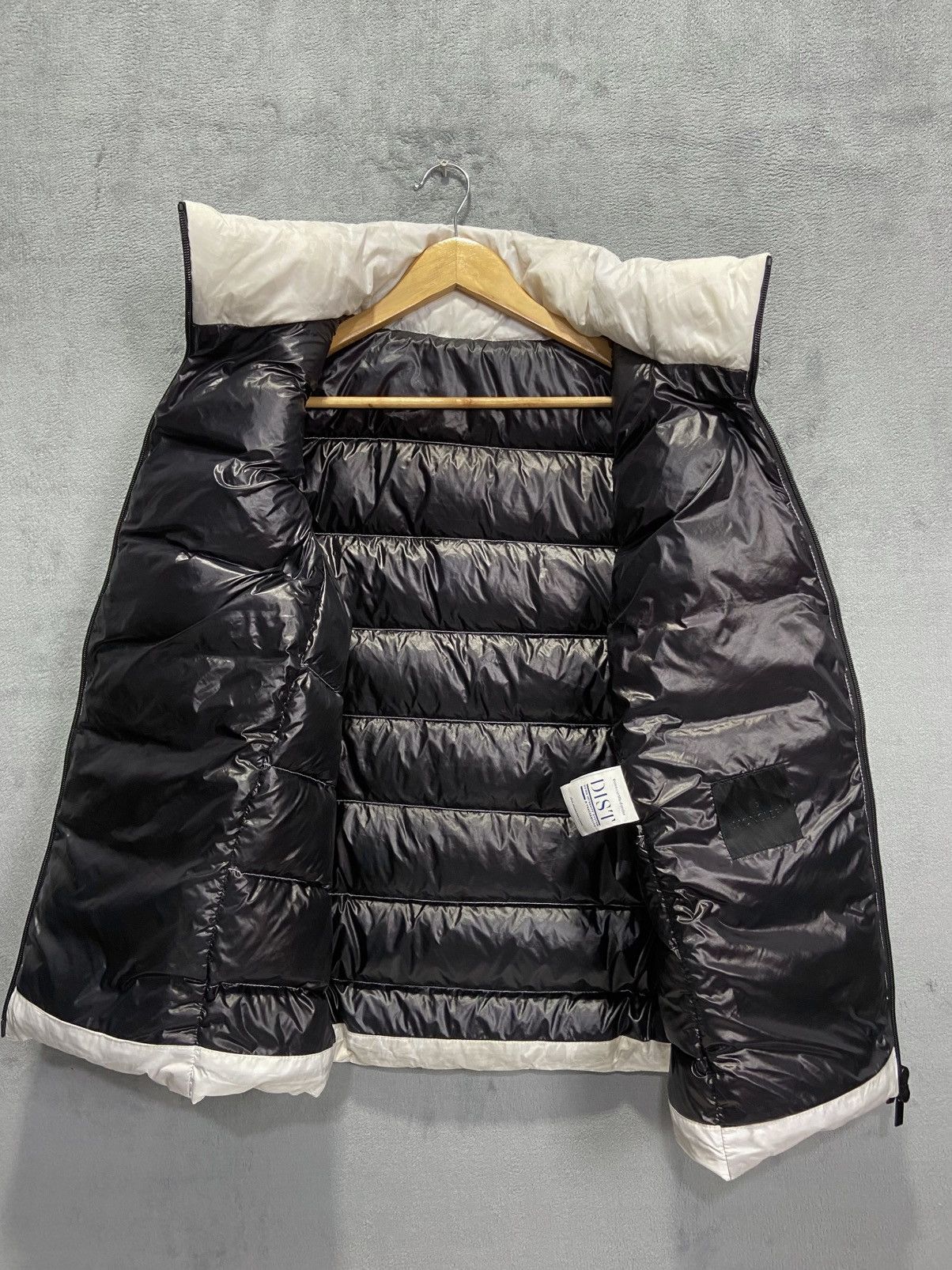 Moncler Moncler Cenis Giubbotto Down Vest Jacket Size US L / EU 52-54 / 3 - 3 Thumbnail