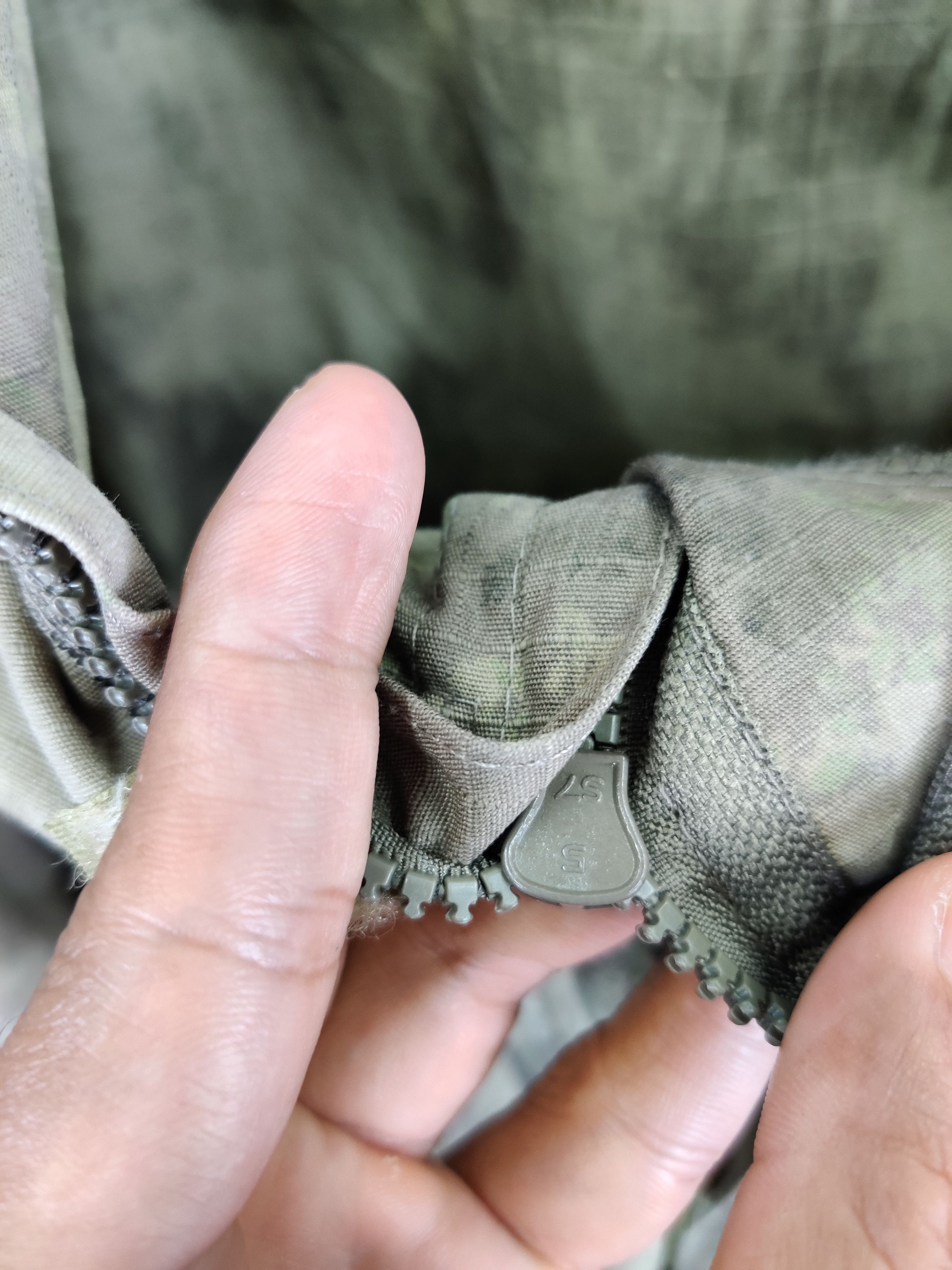 Vintage Vintage Eagle Force Camouflage Army Jacket Size US L / EU 52-54 / 3 - 10 Thumbnail