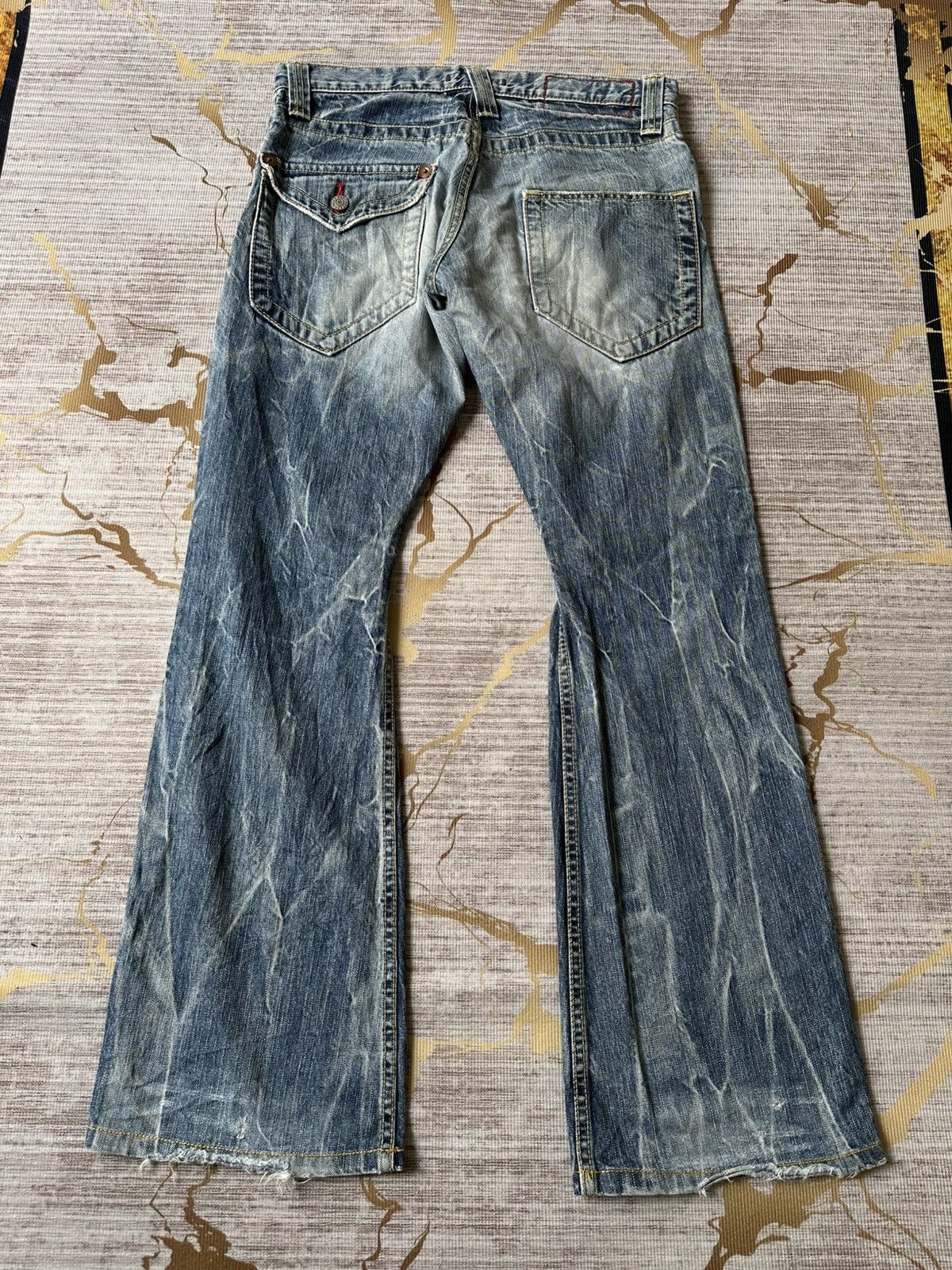 Japanese Brand FLARE Blue Way Japan Claw Marks Distressed Design Denim Size US 30 / EU 46 - 3 Thumbnail