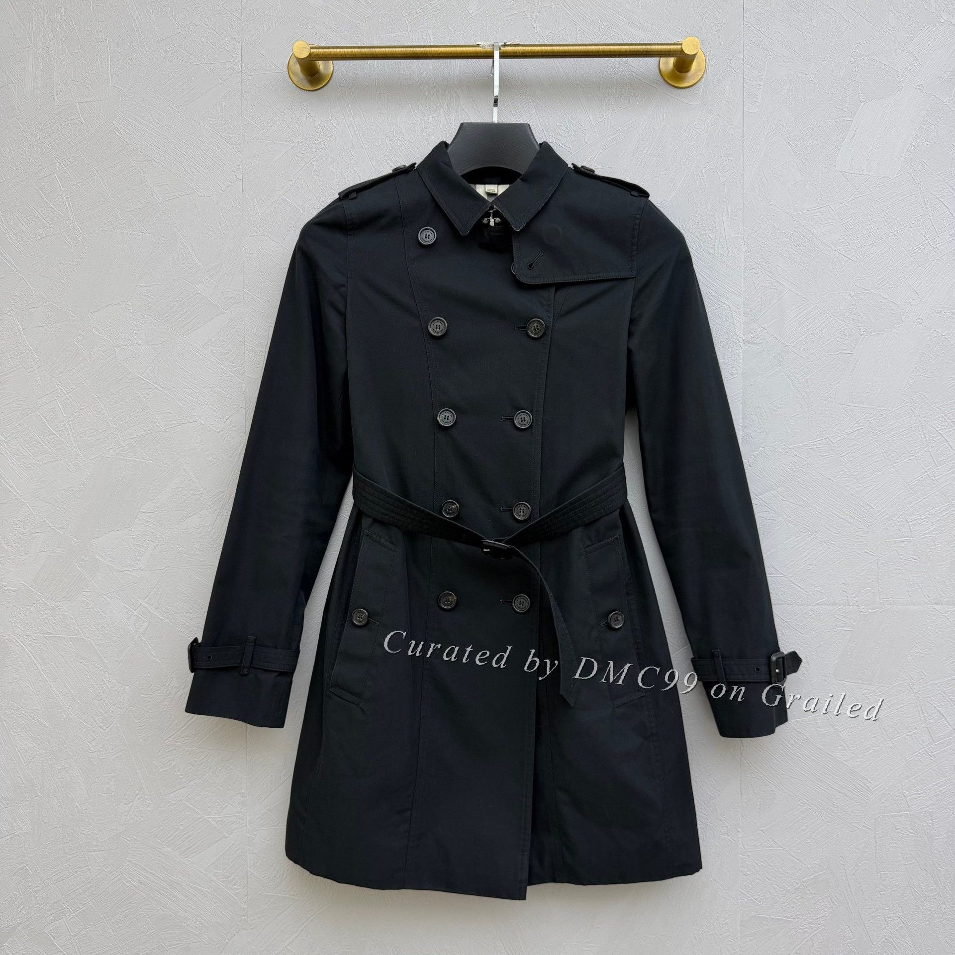 Burberry Burberry Double-Breasted Trench Coat Size M / US 6-8 / IT 42-44 - 1 Thumbnail