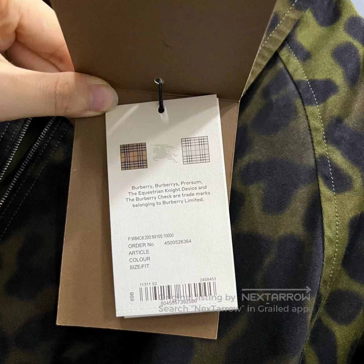 Burberry burberry leopard print half-zip short sleeve shirt. Size US M / EU 48-50 / 2 - 6 Thumbnail