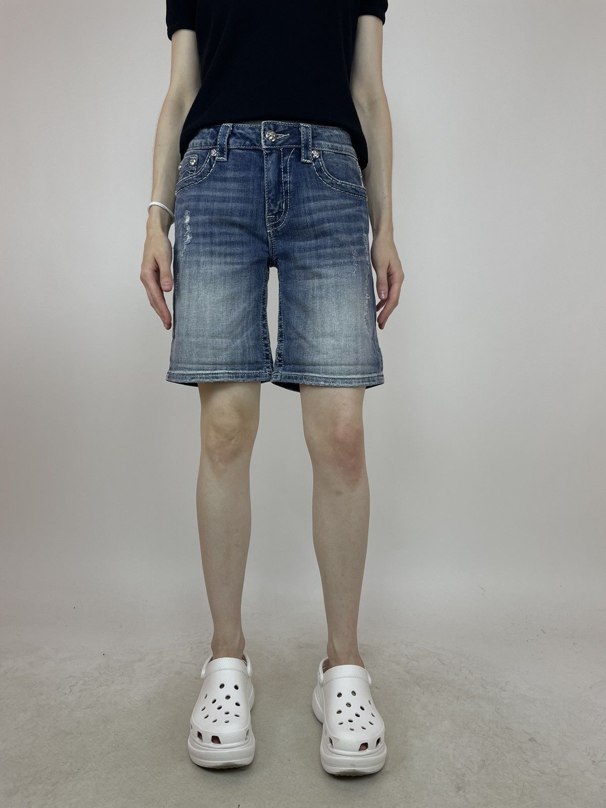 Other Miss Me denim shorts Womens size 26 Size 26" / US 2 / IT 38 - 1 Thumbnail