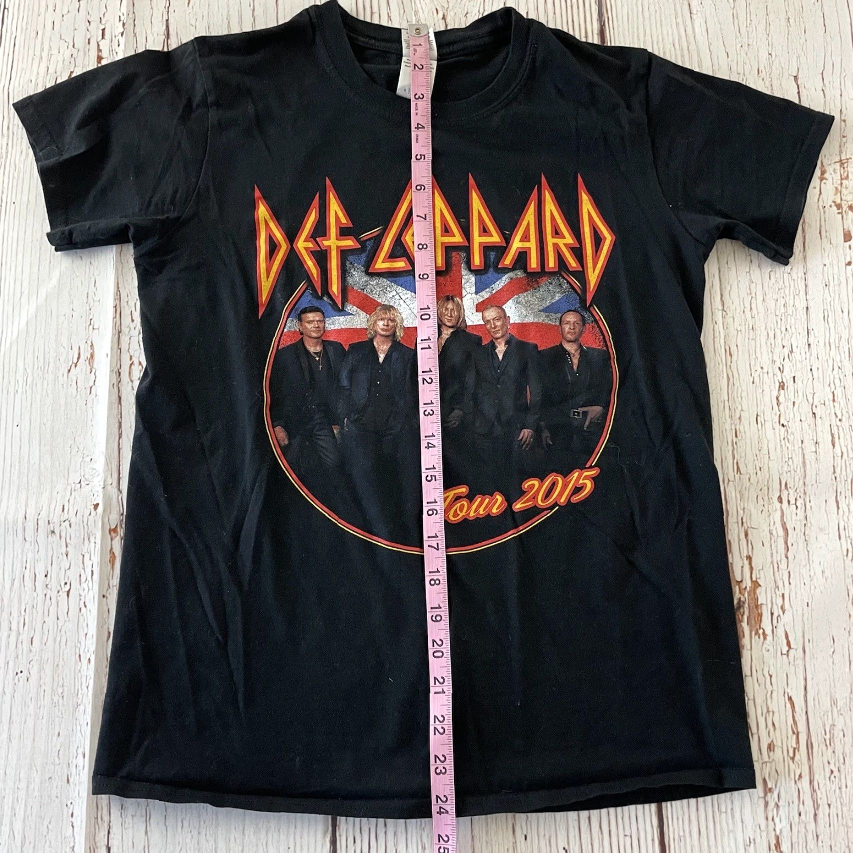 Vintage Def Leppard T-Shirt Short Sleeve 2015 Tour Black Mens Small Size US S / EU 44-46 / 1 - 4 Thumbnail
