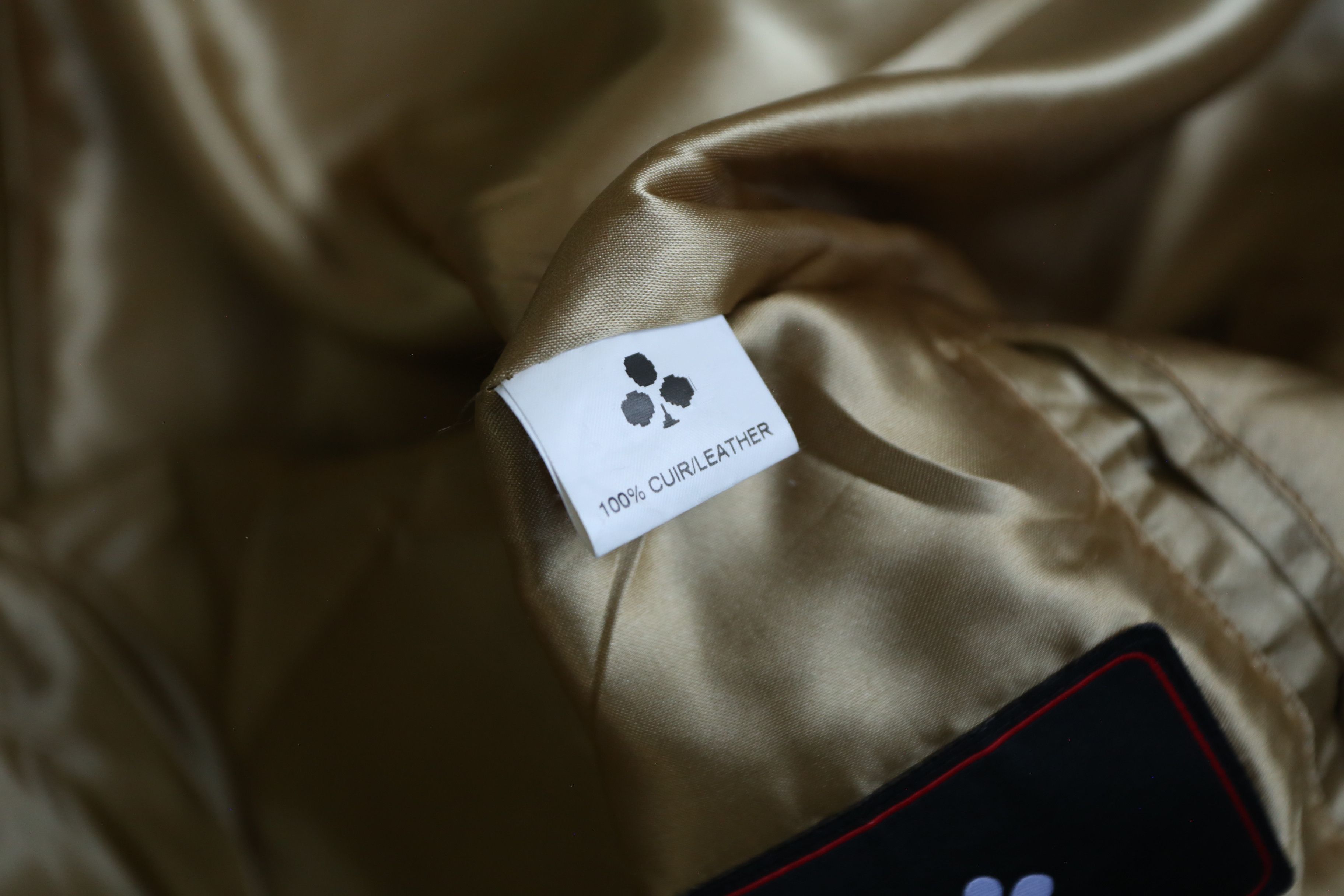 Christophe Lemaire Christophe Lemaire - F/W 01-02 - Leather Bomber Size US L / EU 52-54 / 3 - 9 Thumbnail