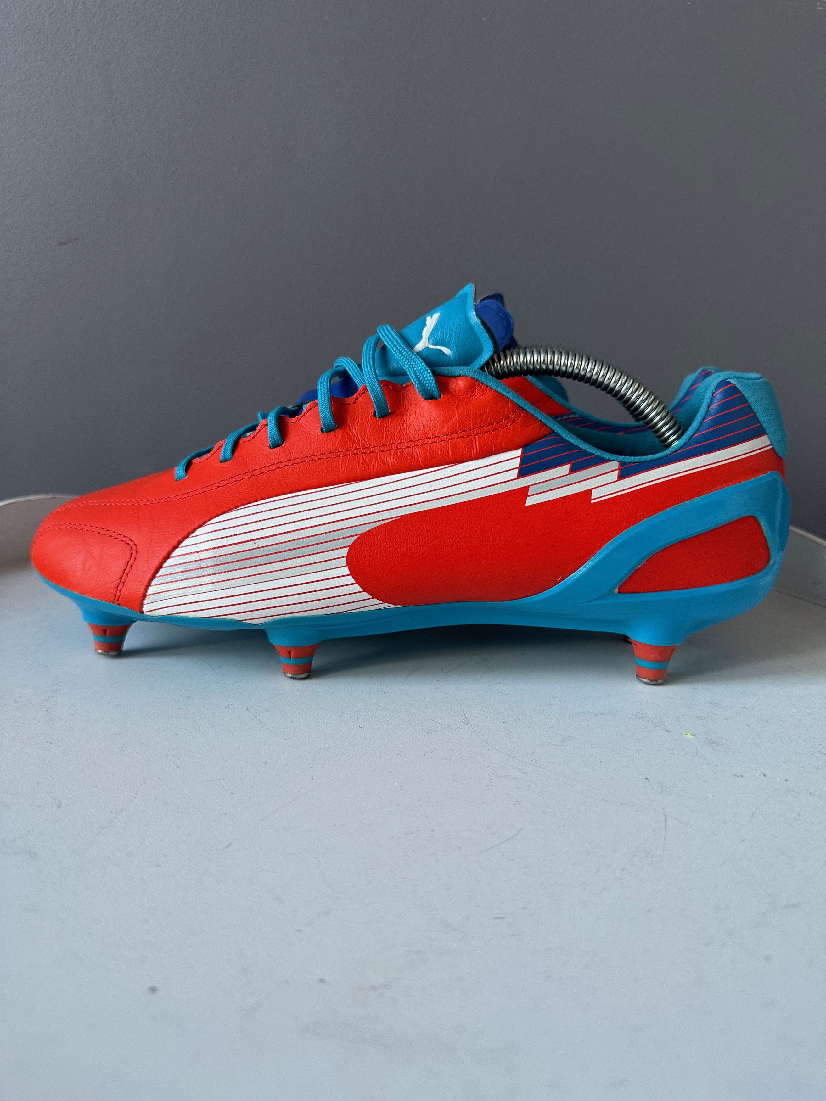 Puma Puma Evospeed 1-K Leather Cleats soccer boots shoes Size US 9 / EU 42 - 6 Thumbnail