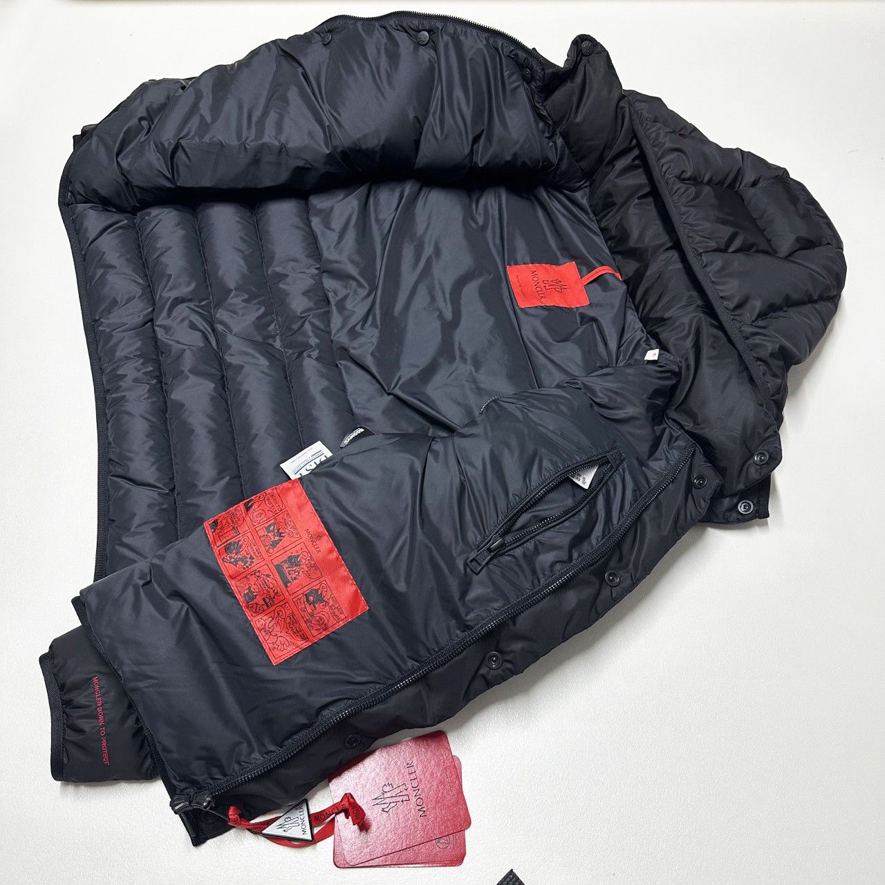 Moncler Moncler Dabos size 2 M medium mens down puffer jacket black Size US M / EU 48-50 / 2 - 9 Thumbnail