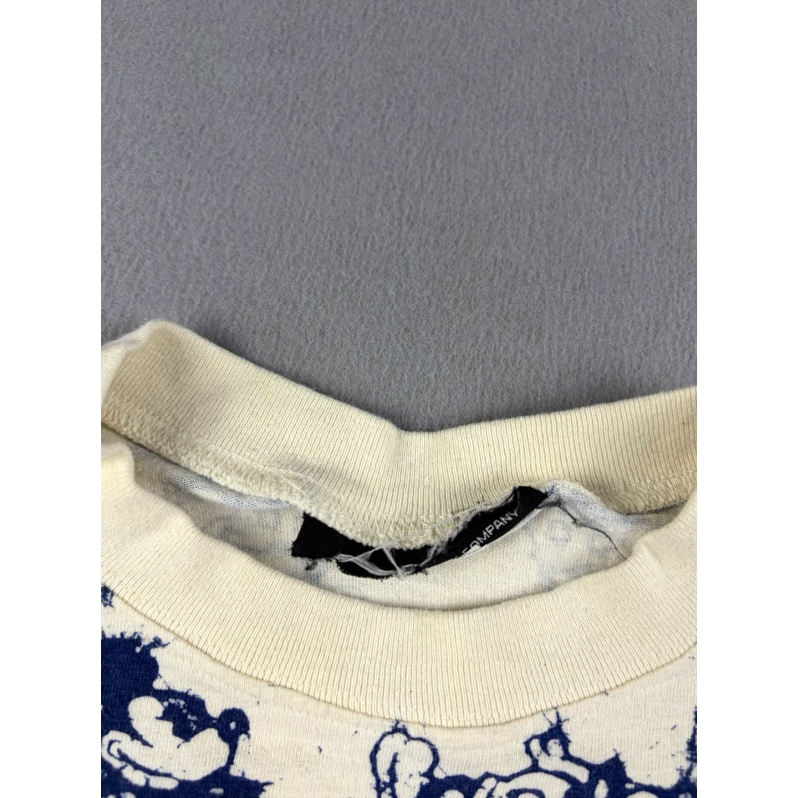 Disney VINTAGE Mickey Mouse Shirt Walt Disney World 90s XL White Crew Neck Short Sleeve Cotton Men Size US XL / EU 56 / 4 - 3 Thumbnail