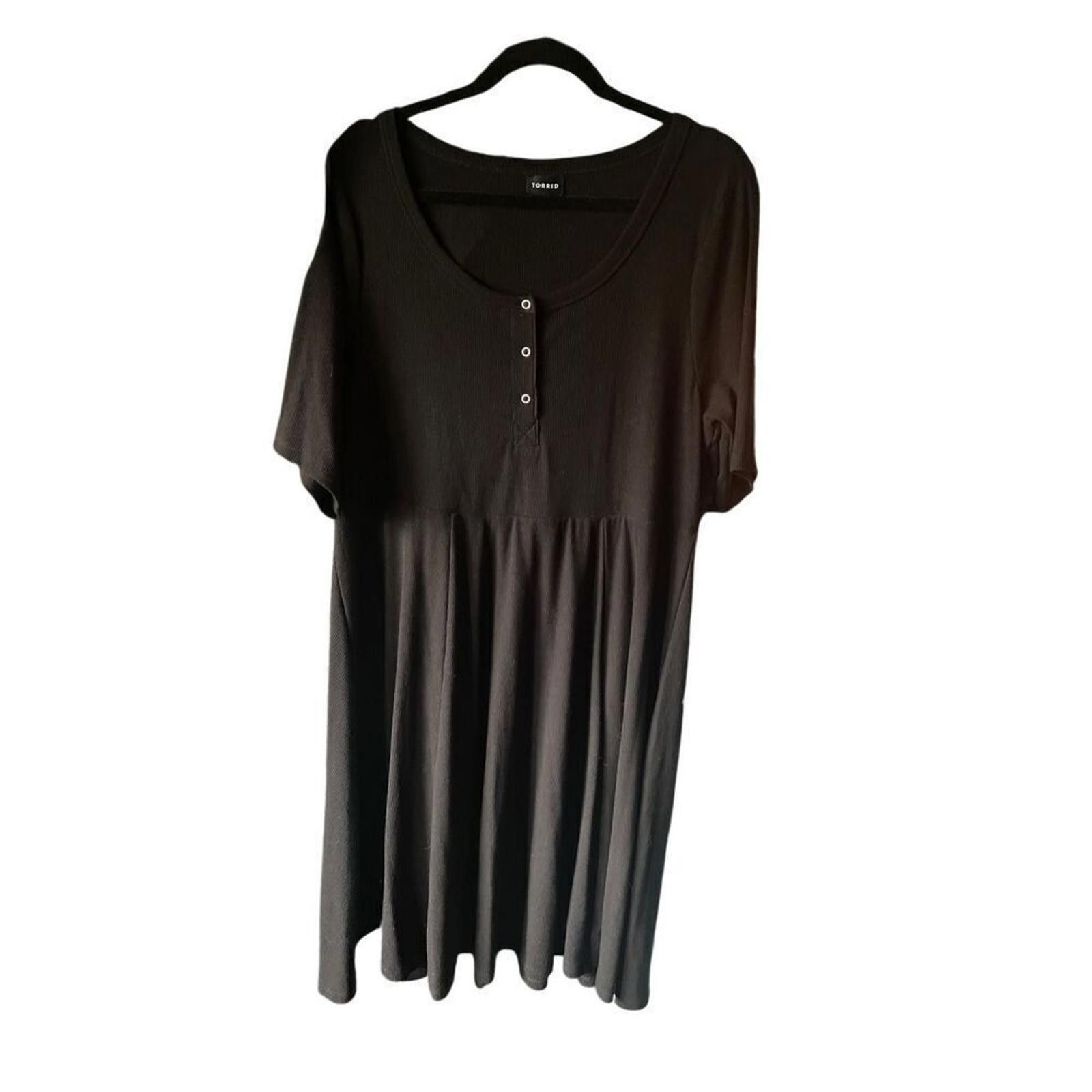 Designer Torrid size 1 black midi dress 1 x Size XL / US 12-14 / IT 48-50 - 1 Thumbnail