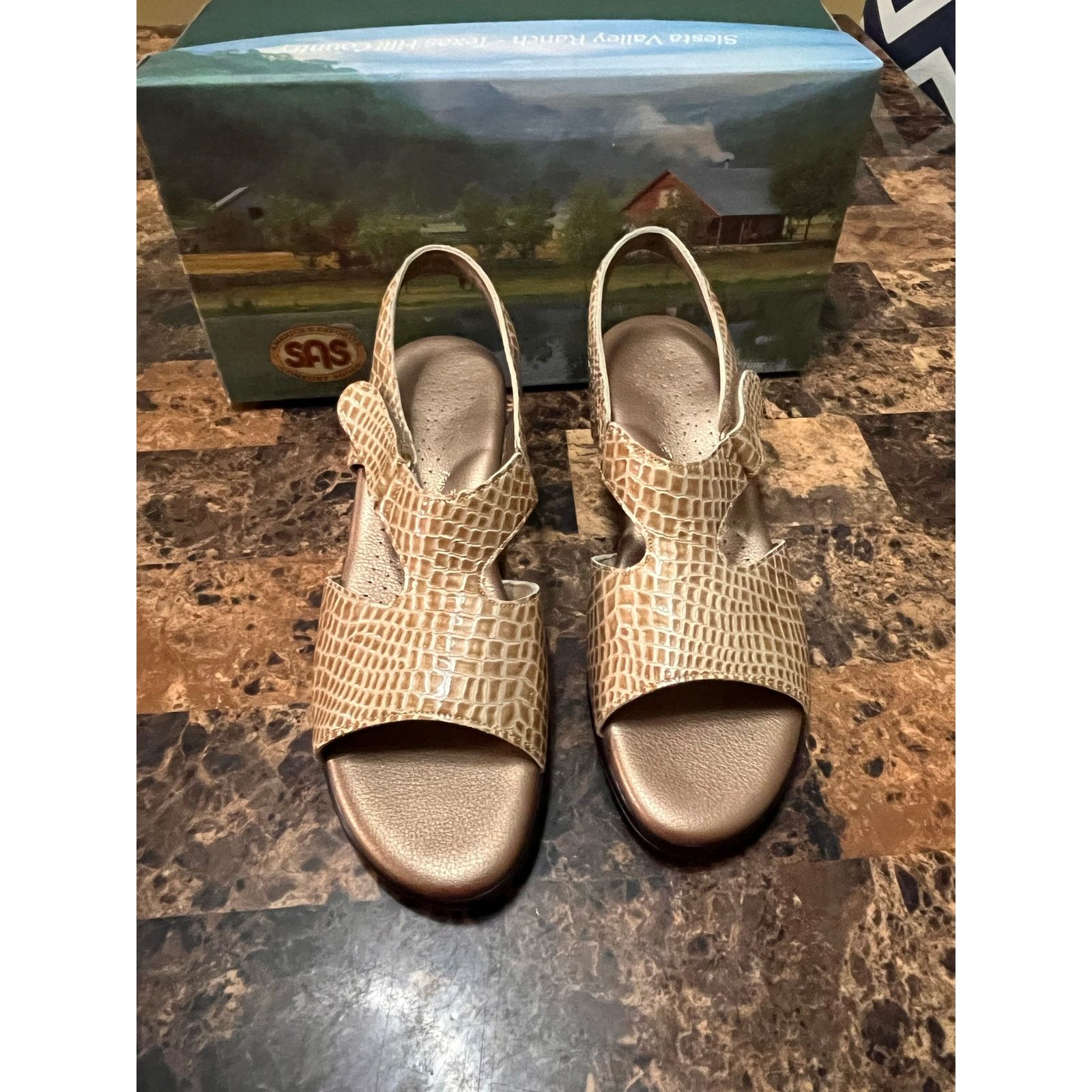 SAS SAS Women’s Suntimer Beige Croc Sandals 8.5 Size US 8.5 / IT 38.5 - 6 Thumbnail