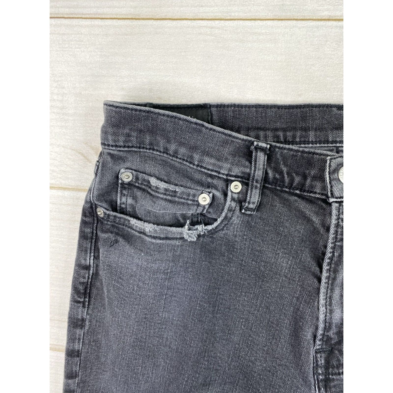 Abercrombie & Fitch Abercrombie & Fitch Jeans Slim Mens 33 x 32 Black Distressed Stretch Tapered Zip 5-Pocket Denim - 90s Theme, Regular Fit, Size 33 Black Mens Jeans Size US 33 - 2 Thumbnail