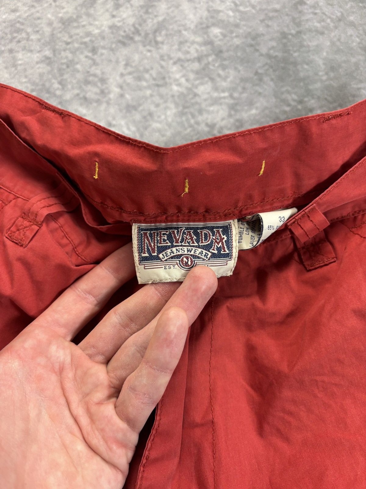 Other × Vintage 1990s Nylon Cargo Pants Vintage Convertible Zip Off Shorts Size US 32 / EU 48 - 4 Thumbnail