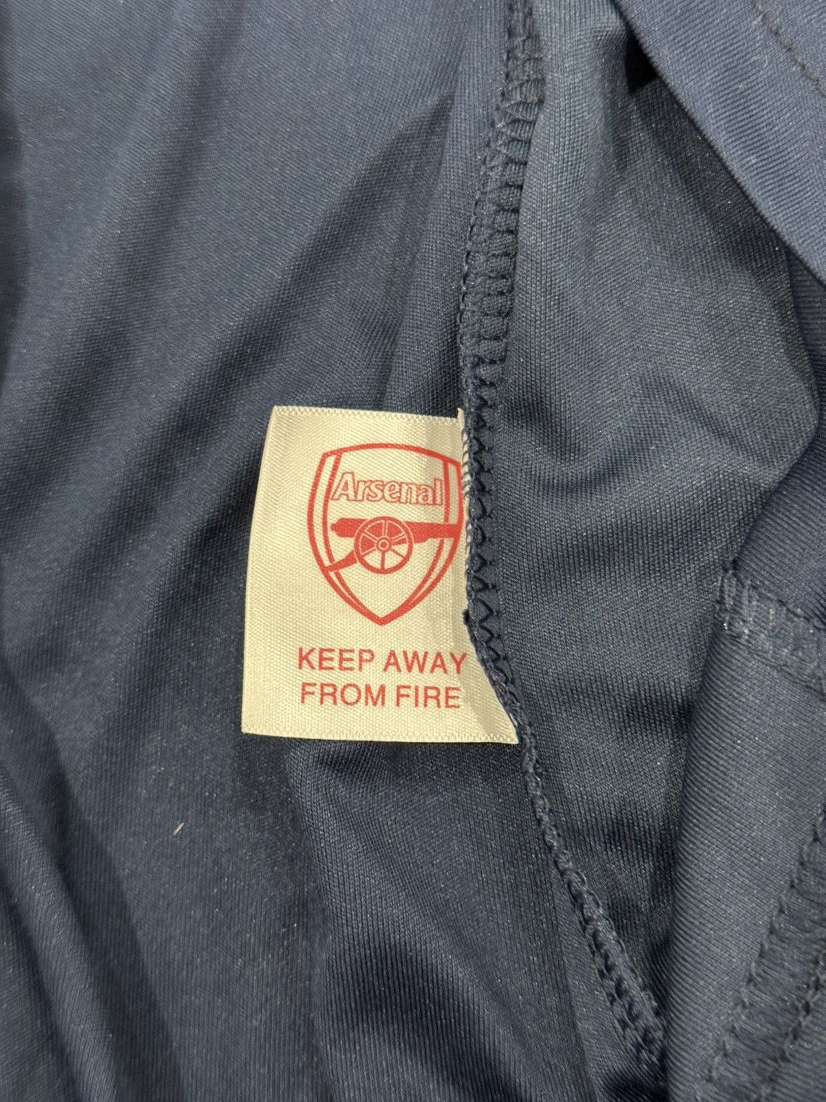 Vintage Arsenal Official Team Jersey Size US M / EU 48-50 / 2 - 11 Thumbnail