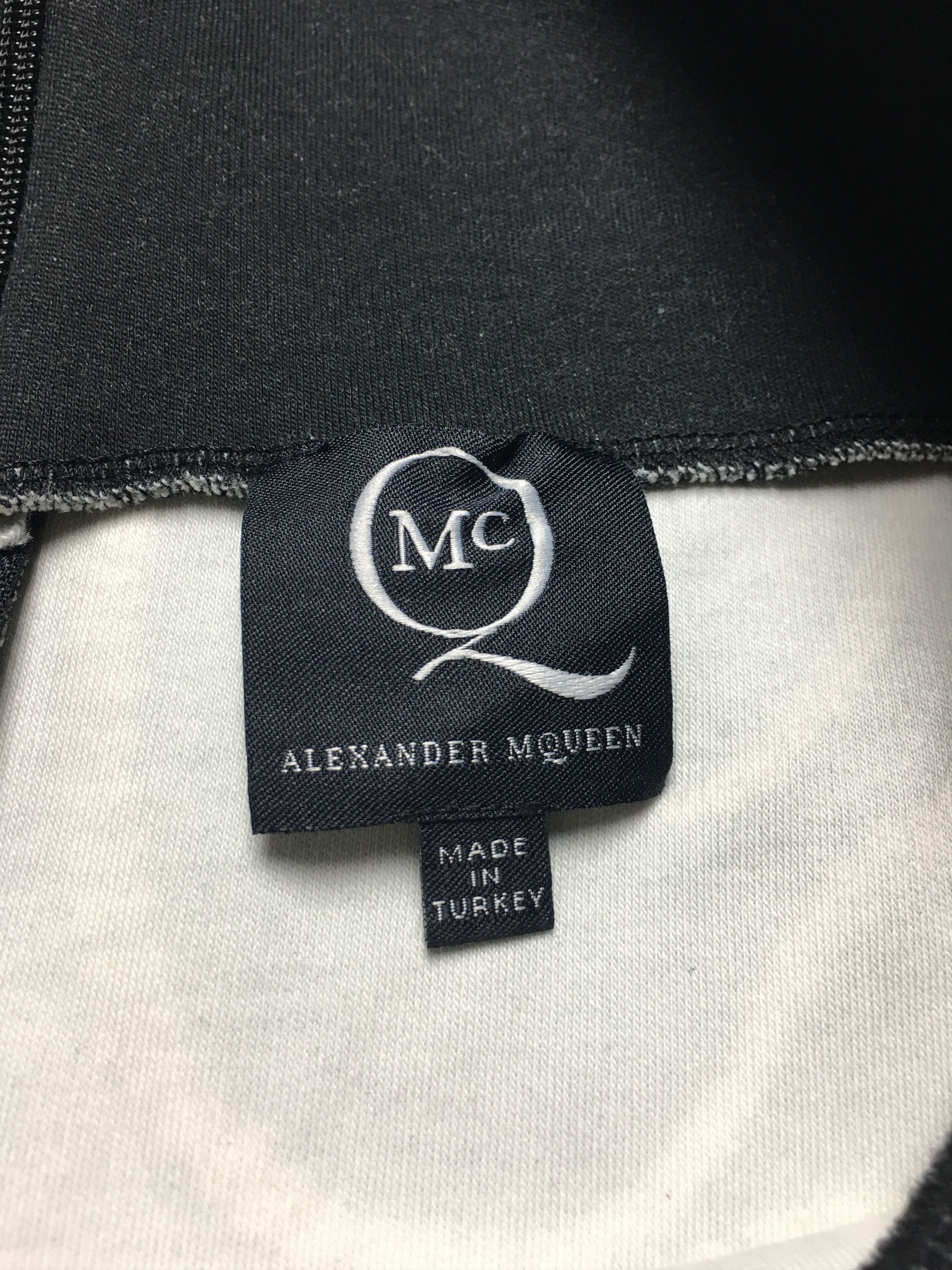 Alexander McQueen Alexander McQueen Vintage Zipper Print Stretch Skirt Size L Size 32" / US 10 / IT 46 - 9 Thumbnail
