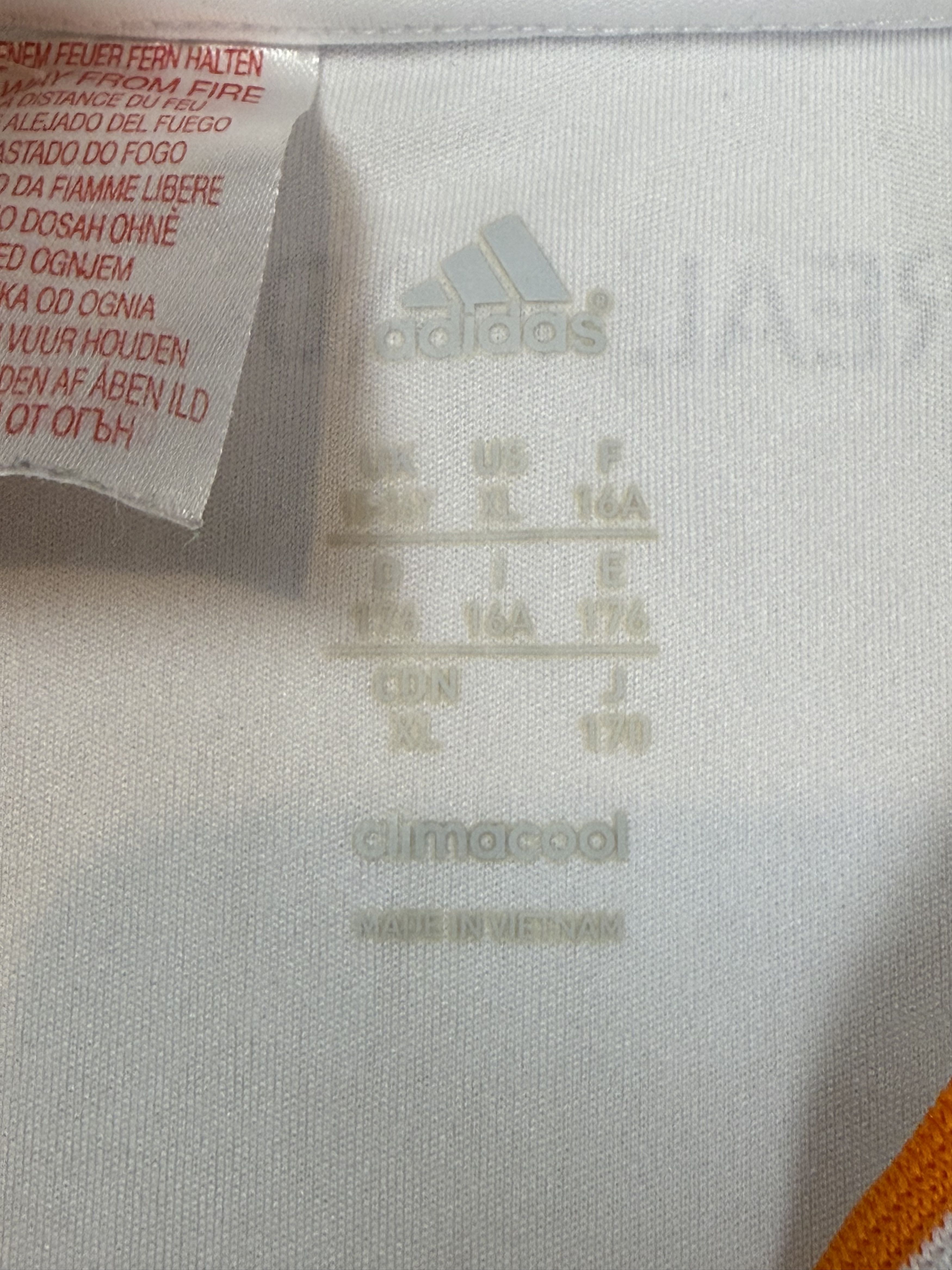 Adidas Adidas Real Madrid 2013/2014 Soccer Jersey Home Football Size US M / EU 48-50 / 2 - 8 Thumbnail