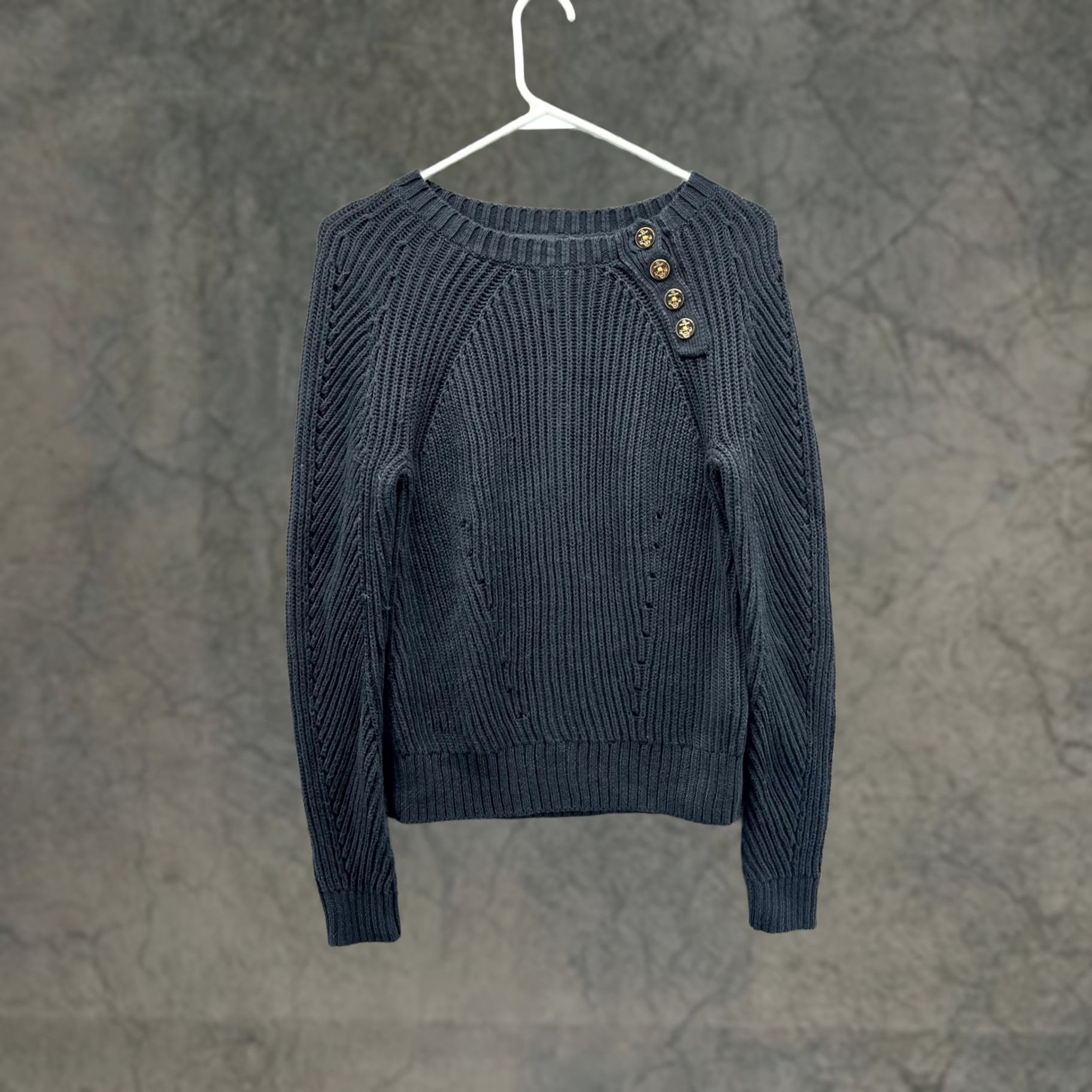 Ralph Lauren VINTAGE Lauren Ralph Lauren Sweater Womens Petite Small Black Raglan Shoulder Knit Pullover Crew Neck Casual Womens Small BlackК Size S / US 4 / IT 40 - 1 Thumbnail