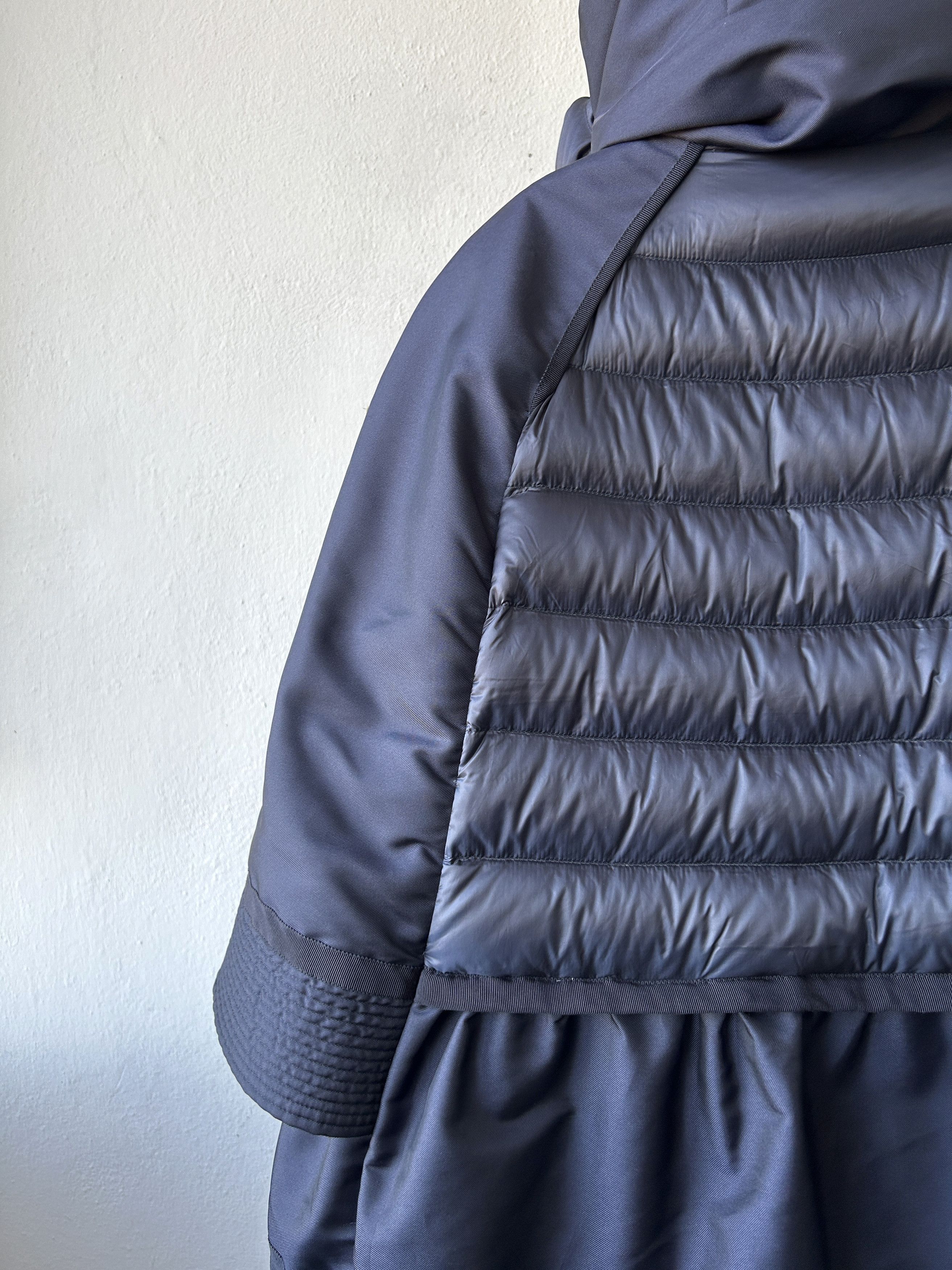 Moncler AW2017 moncler Sophie giubbotto puffer hooded poncho Size L / US 10 / IT 46 - 10 Thumbnail