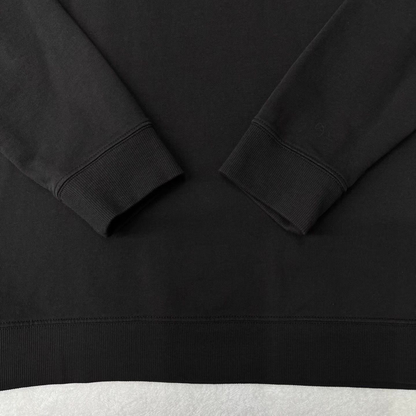 Patagonia Patagonia Classic Logo Black Crew Neck Sweatshirt Q10 Size US L / EU 52-54 / 3 - 2 Thumbnail