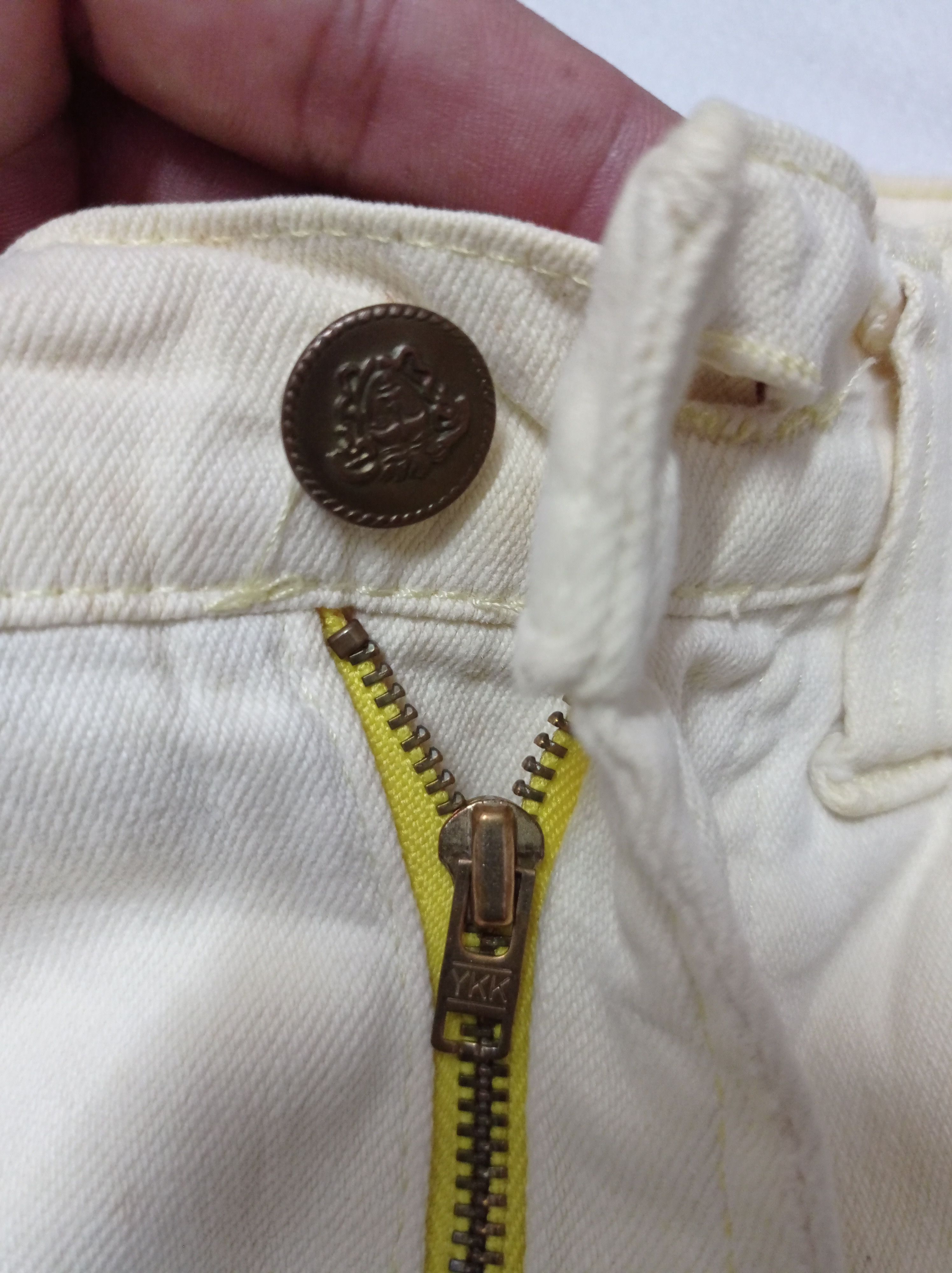 Versace Jeans Couture × Vintage Distress and Dirty Versace Jeans Couture Vintage Pants Size US 30 / EU 46 - 9 Thumbnail
