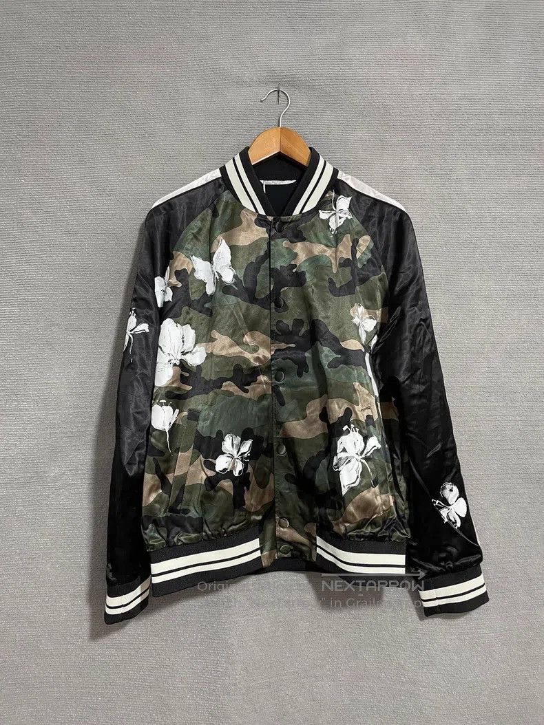 Valentino Valentino Satin silk butterfly print jacket coat Size L / US 10 / IT 46 - 1 Thumbnail
