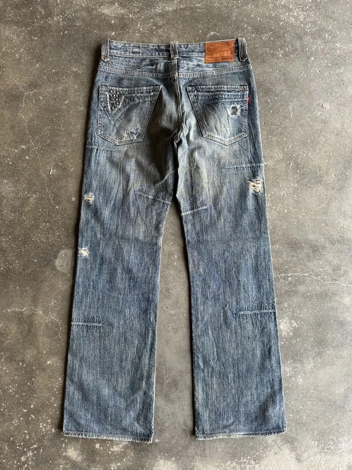 uniform experiment VINTAGE BARTACK JAPAN FLARES JEANS SPIKE/STUDDED DENIM PANTS Size US 29 - 11 Thumbnail