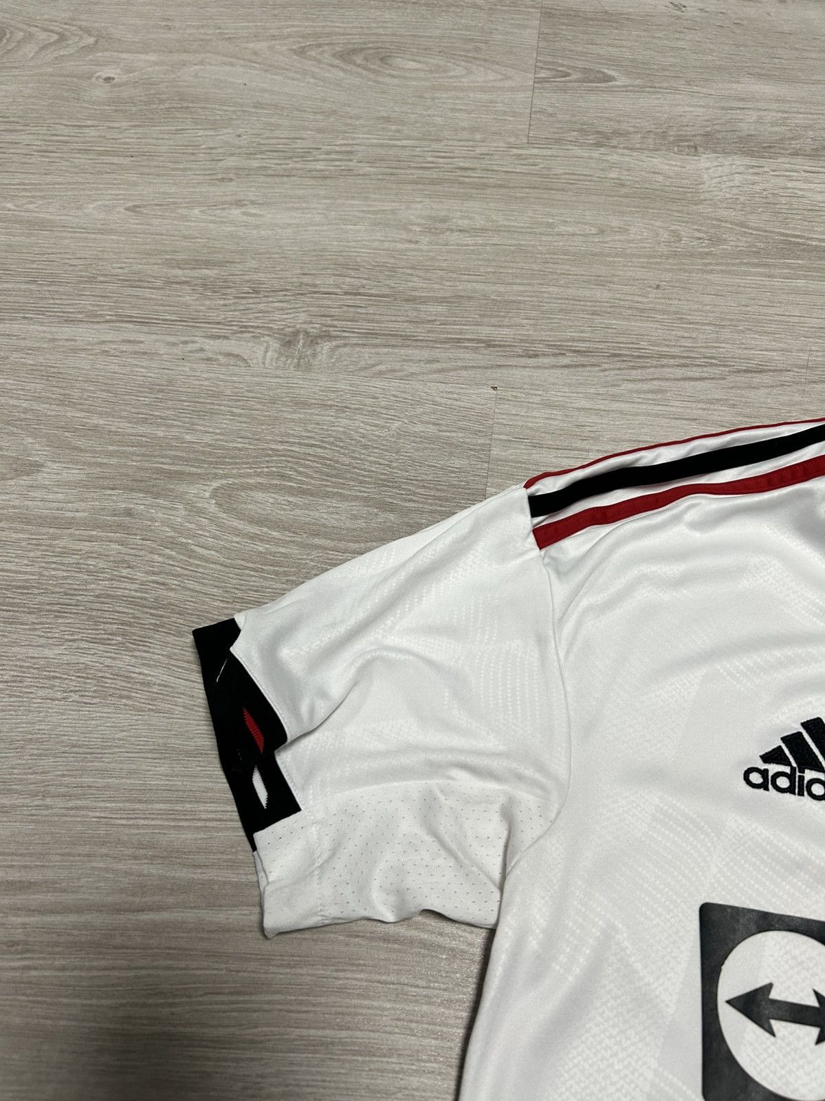 Adidas Adidas Soccer Jersey Manchester United 2022/23 Home shirt Size US S / EU 44-46 / 1 - 3 Thumbnail