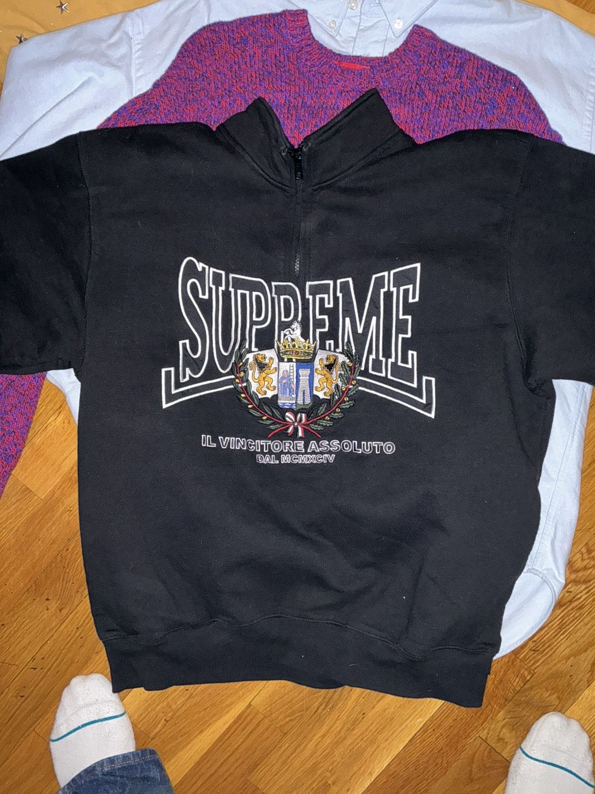 Supreme halfzip with applique