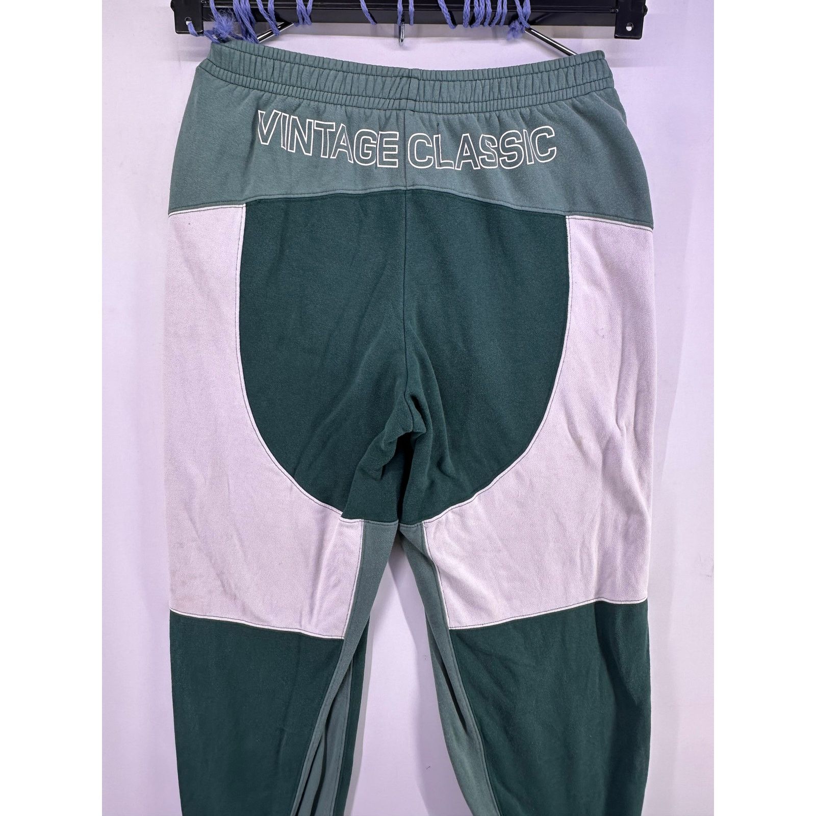Pacsun Vintage Land Rover Green White Sweatpants Size Medium Pacsun Size US 34 / EU 50 - 9 Thumbnail