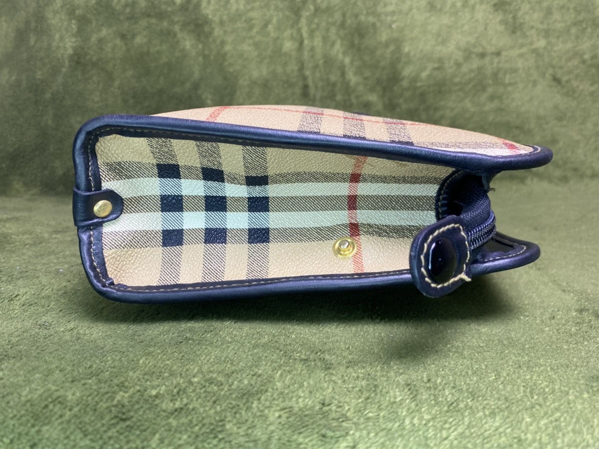 Burberry Vintage BURBERRY nova check clutch bag canvas leather Size ONE SIZE - 11 Thumbnail