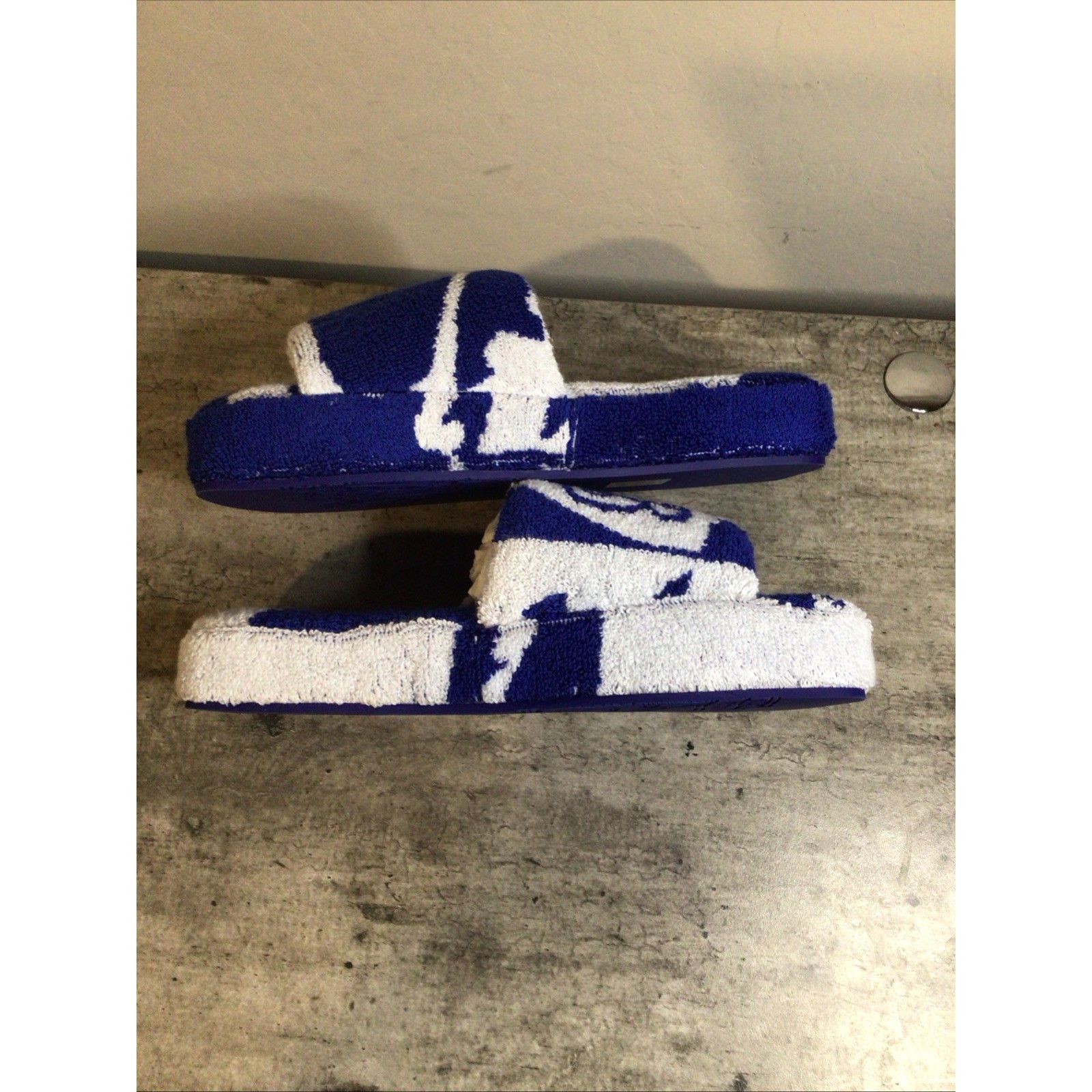 Burberry Burberry Snug Soft Cotton Slippers Blue/White Women’s Size 6 Size US 6 / IT 36 - 4 Thumbnail