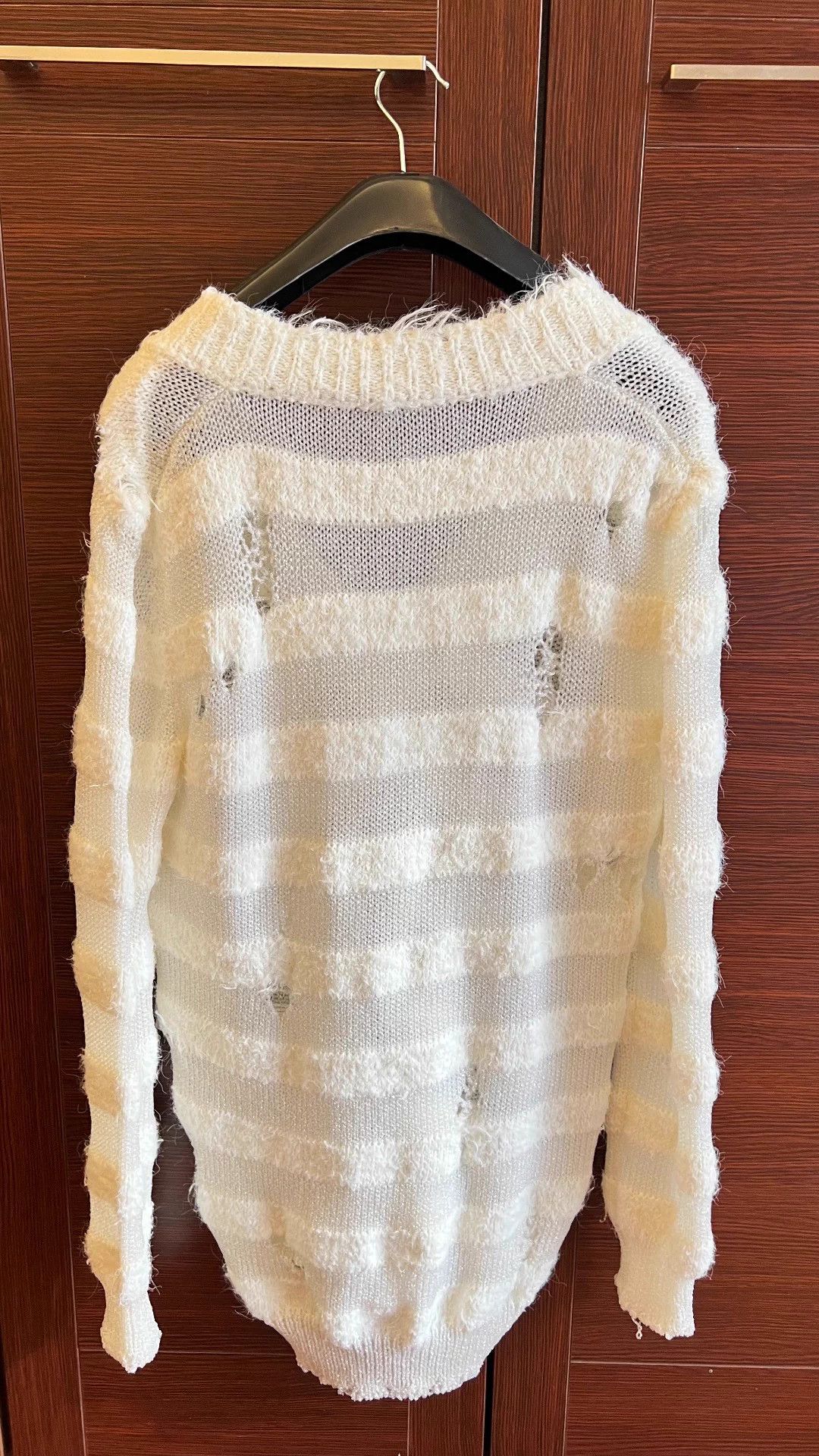 Balmain Balmain Women's Worn once Pullover Sweater Size XS / US 0-2 / IT 36-38 - 3 Thumbnail