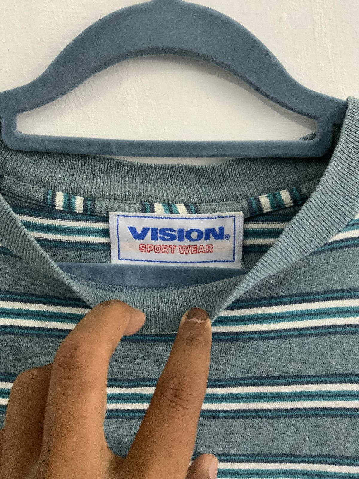 Japanese Brand Vintage Vision Sport Wear Striped Tee Size US M / EU 48-50 / 2 - 7 Thumbnail