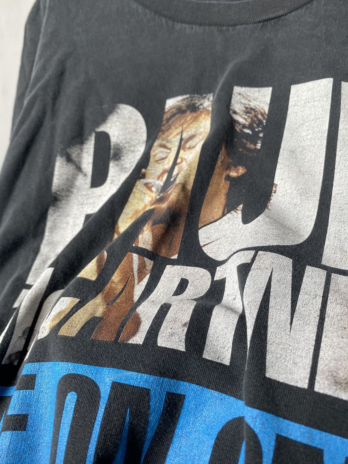 Band Tees 2016 Paul McCartney One On One Tour Faded Black Tee Size US XL / EU 56 / 4 - 7 Thumbnail
