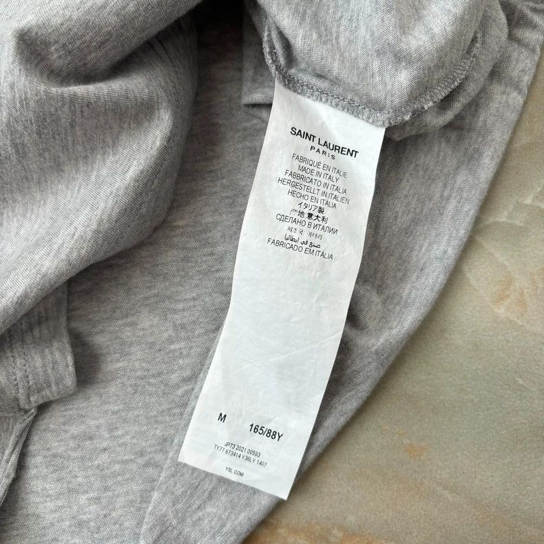 Saint Laurent Paris Saint laurent paris Printed grey short sleeves 2506-Nextarr Size US M / EU 48-50 / 2 - 4 Thumbnail