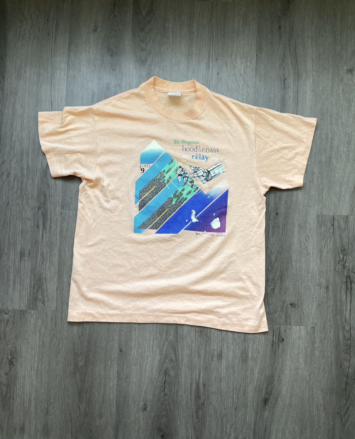 Vintage Vintage 1990’s “Hood to Coast Relay” Graphic T-Shirt (Sz. L) Size US L / EU 52-54 / 3 - 1 Thumbnail